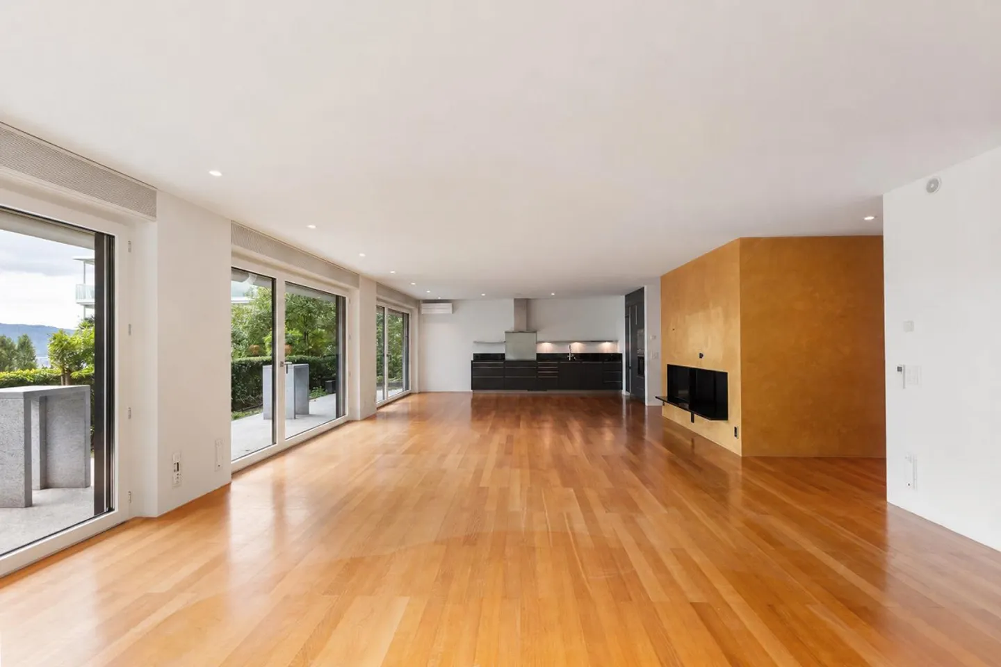 Stilvolle Wohnung mit Seeblick - Foto 3 von 6