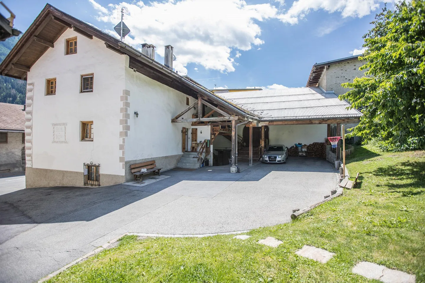 Casa plurifamiliare con due appartamenti duplex - Foto 1 di 30