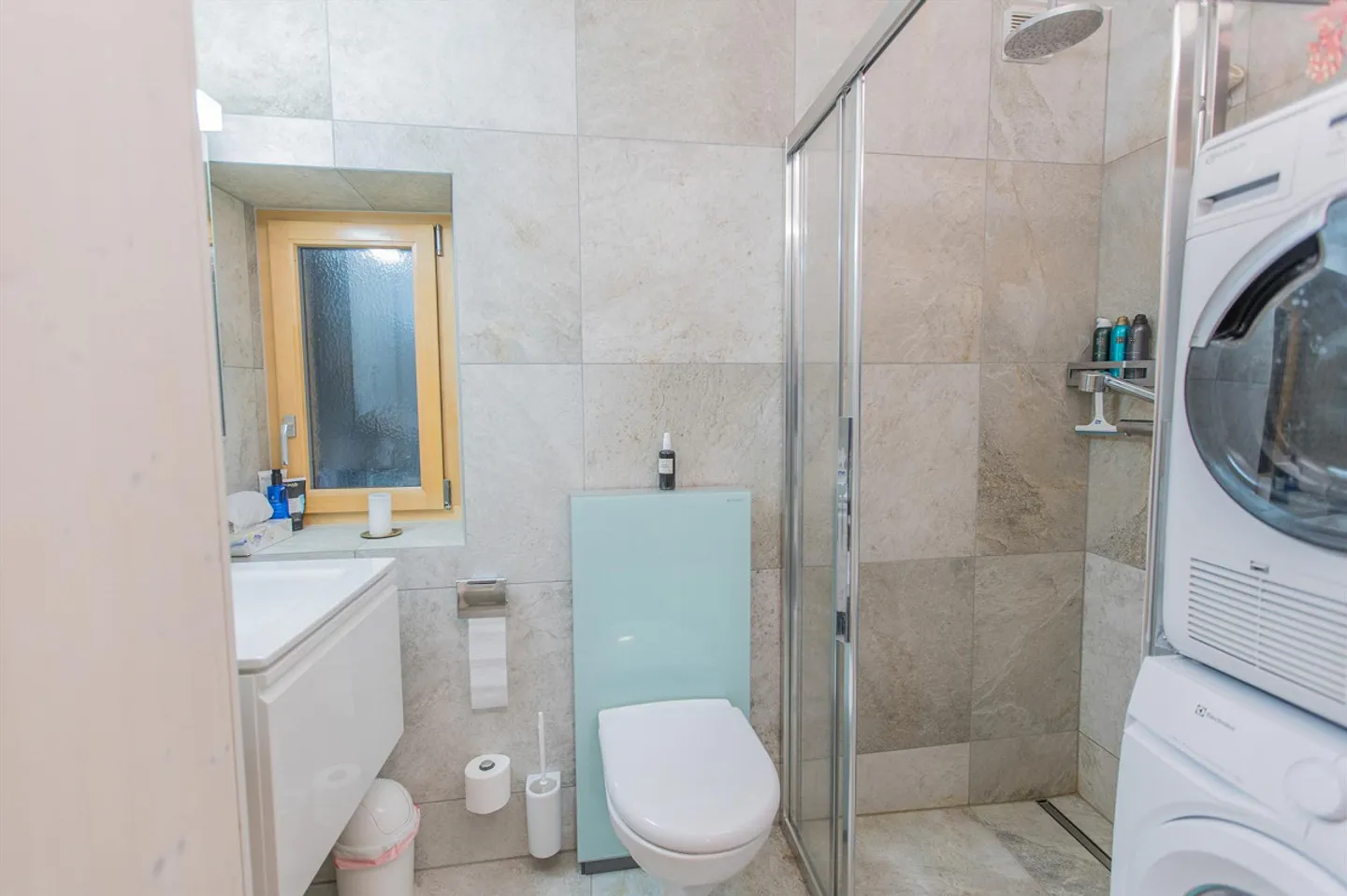 Casa plurifamiliare con due appartamenti duplex - Foto 22 di 30