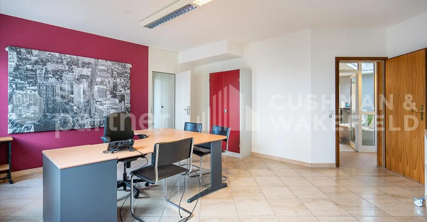 Spazio ufficio in affitto - Foto 8 di 12