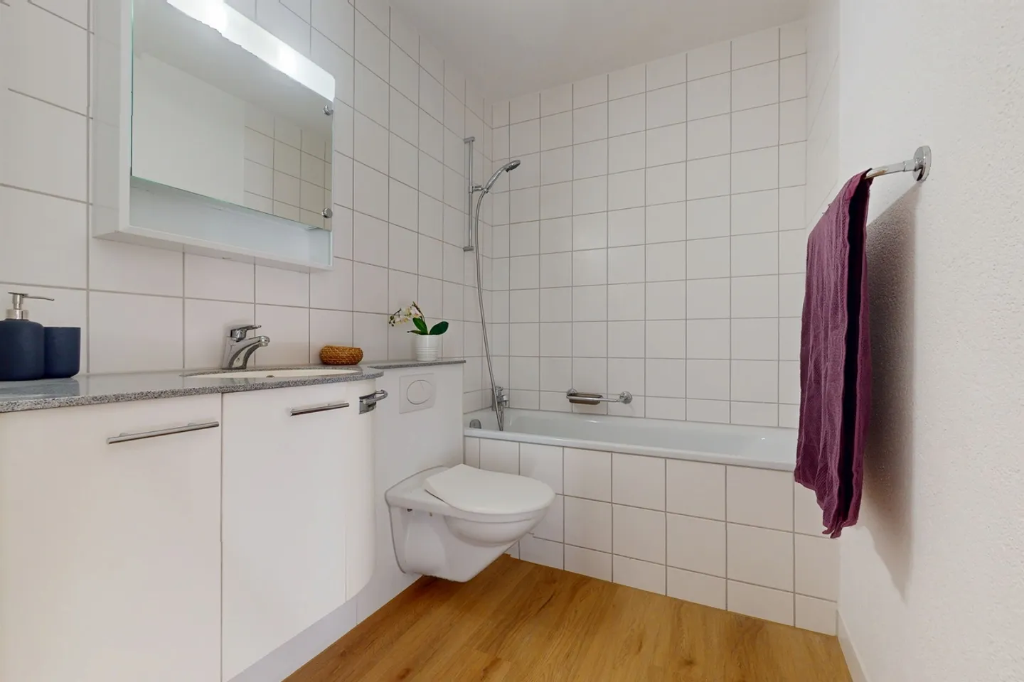 Appartement modernisé avec balcon ensoleillé vous attend! - Photo 7 sur 10