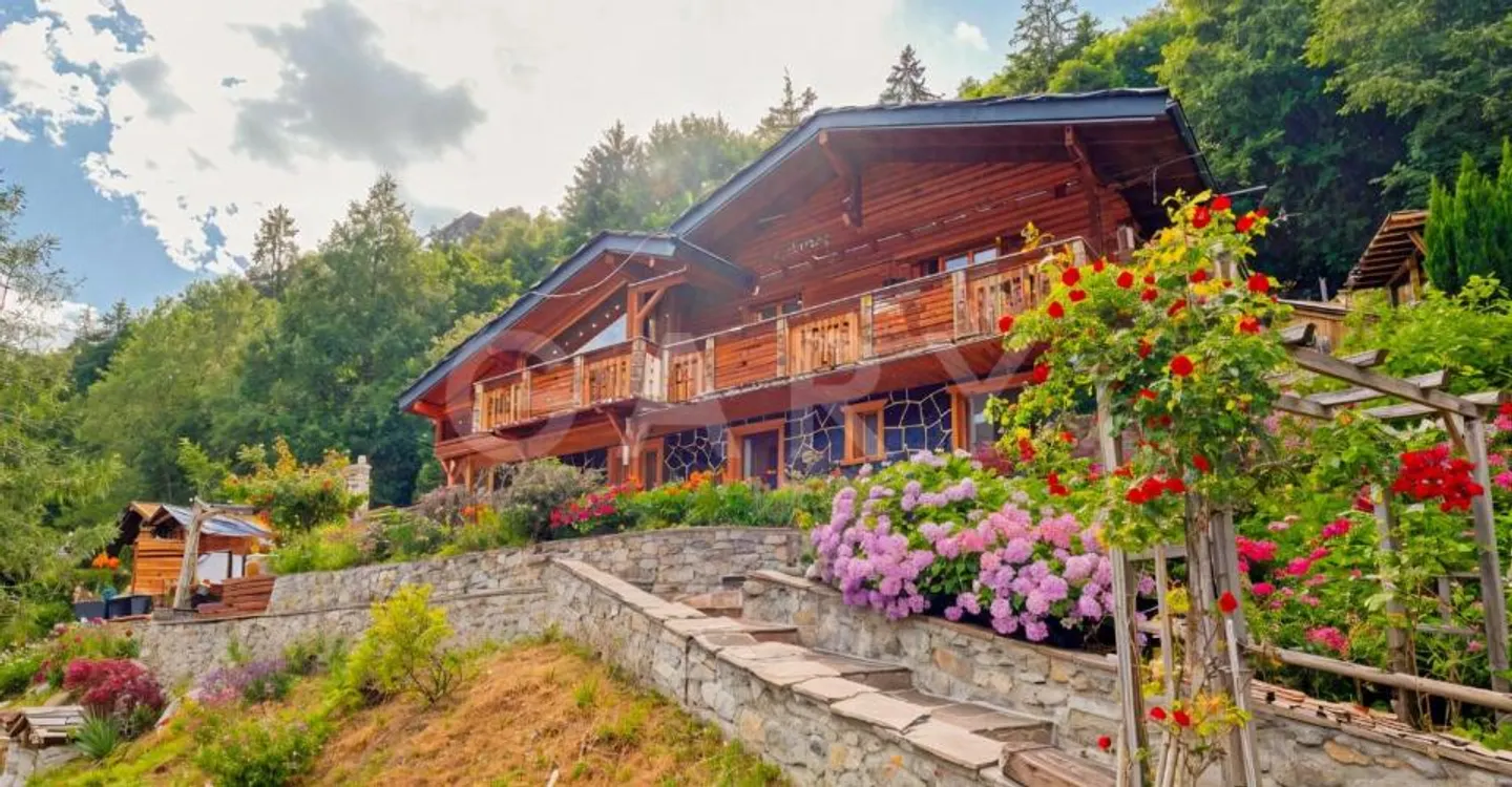 Proprietà alpina eccezionale ai piedi degli impianti di risalita - Foto 4 di 13