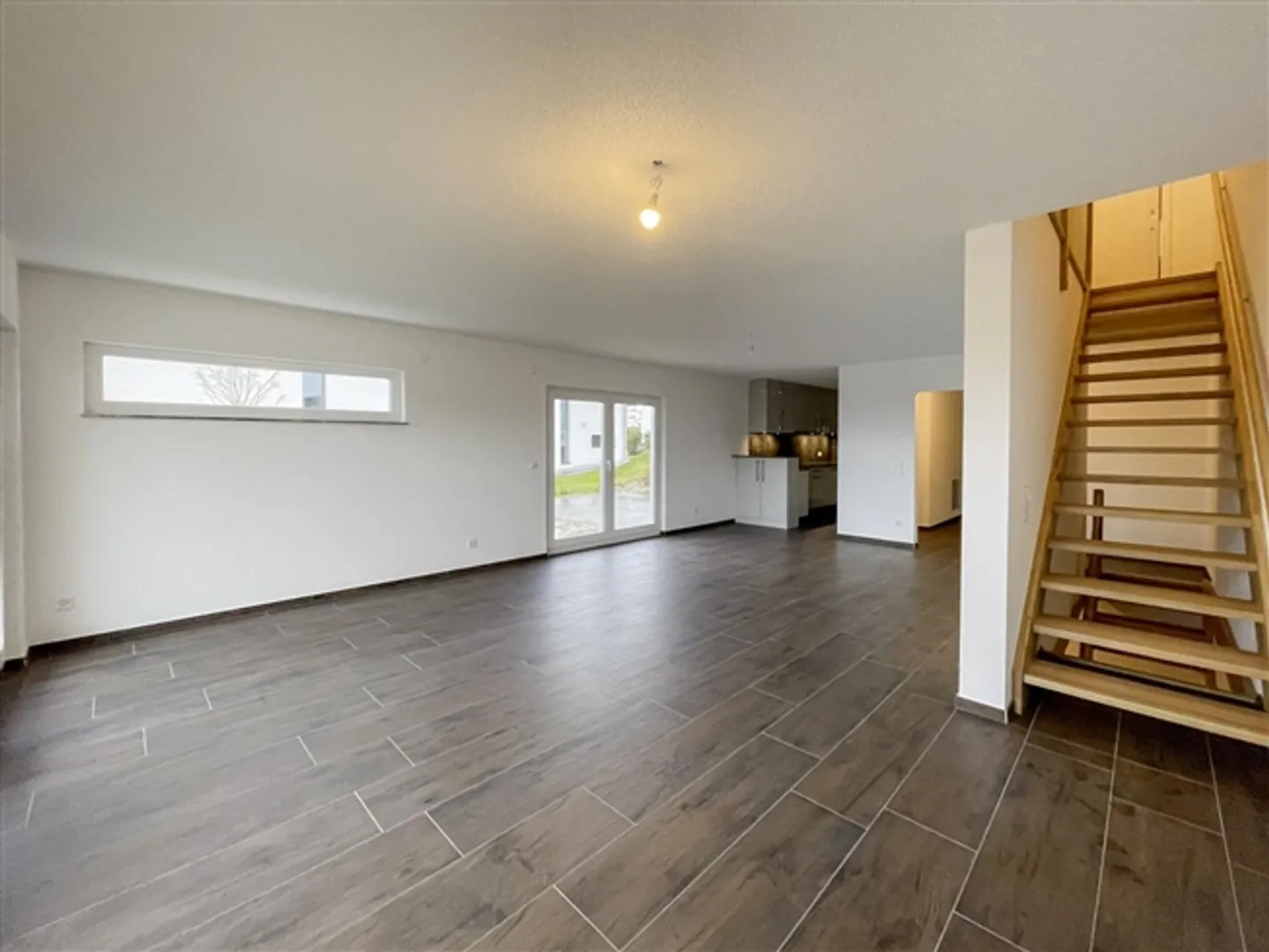 Lumière, jardin et vue sur le lac ? Villa familiale à Écublens - Photo 8 sur 13