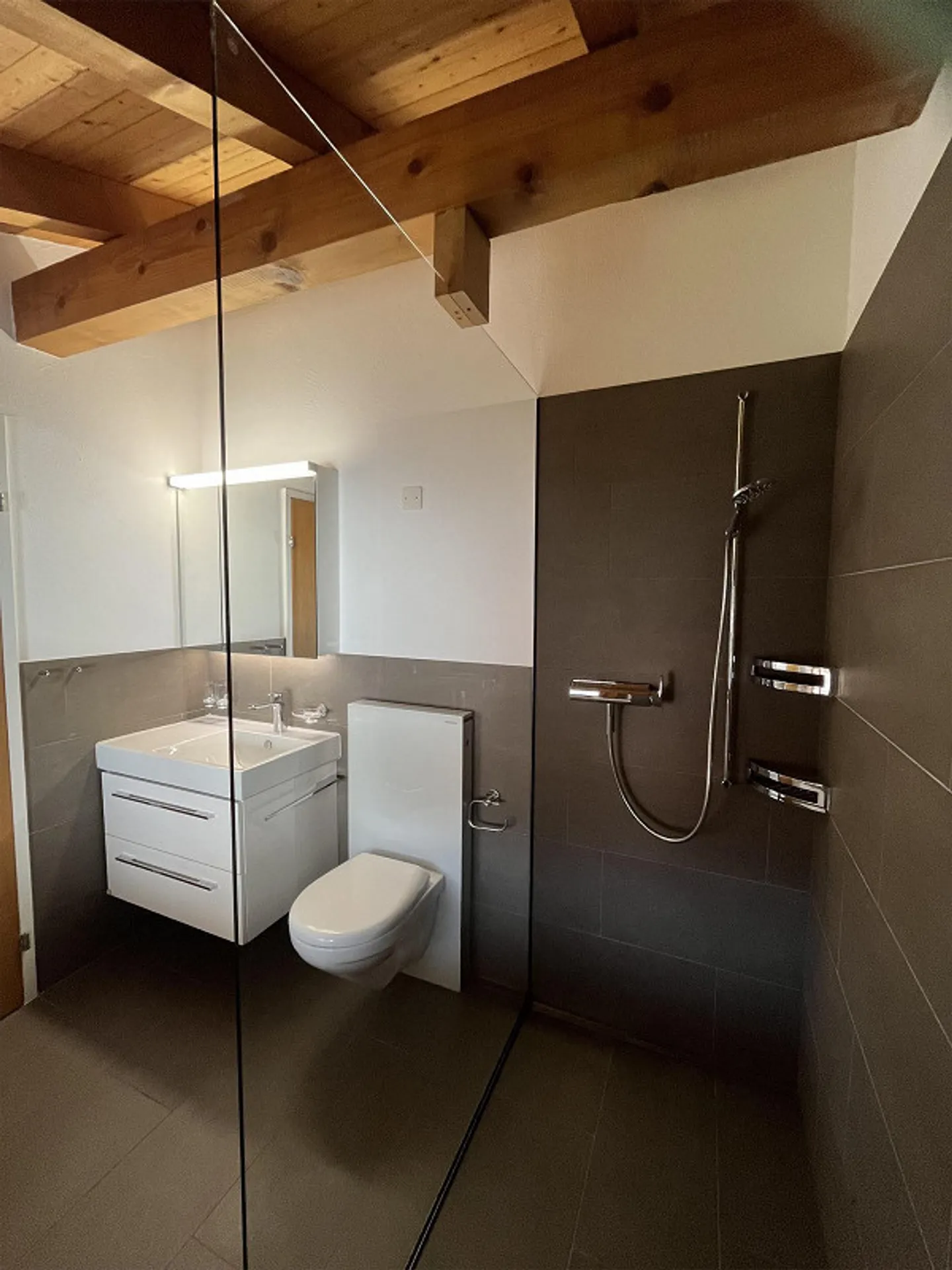 4.5 Room Apartment - Photo 6 of 10