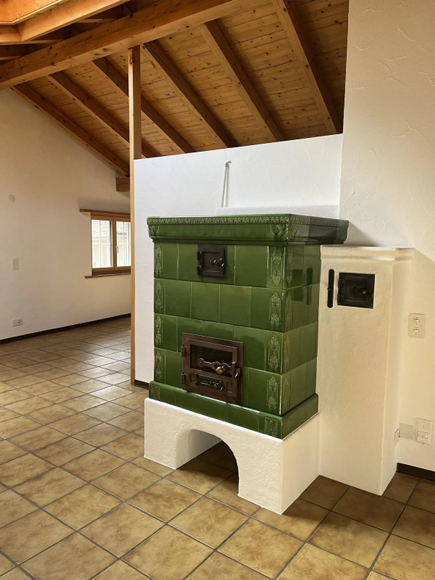 4.5 Room Apartment - Photo 4 of 10