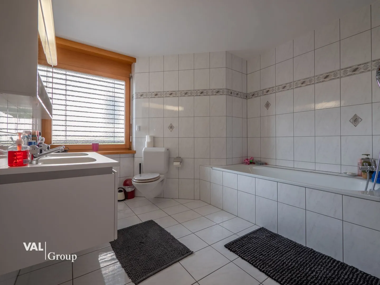 Moderner Wohntraum mit zahlreichen Extras - Foto 7 von 12