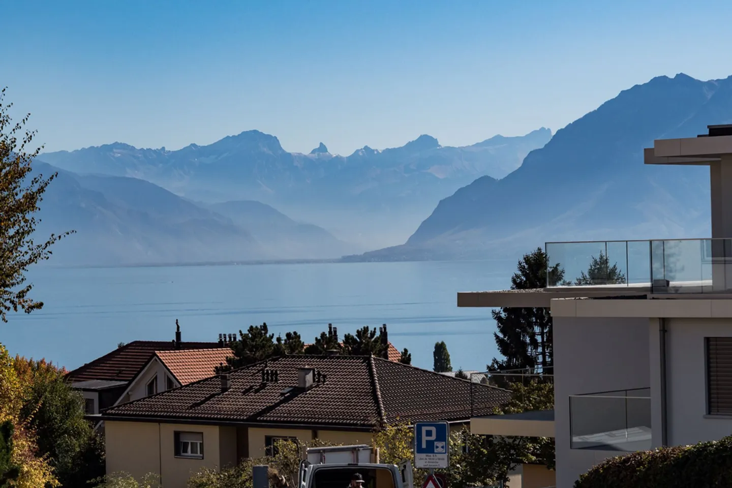 Appartamento Incantevole con Vista Lago - Foto 2 di 7