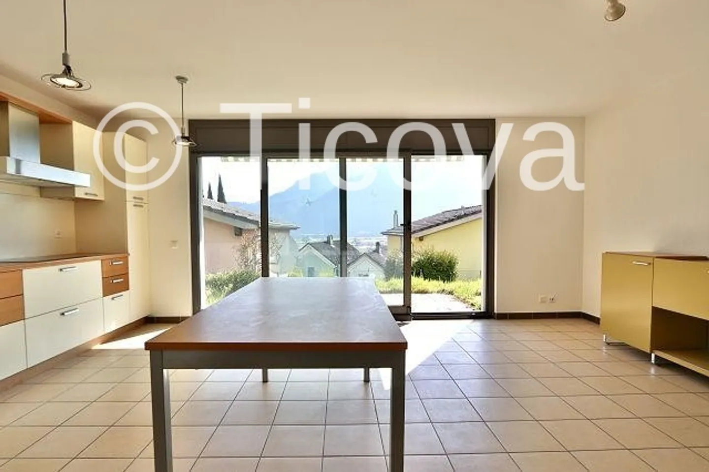 Villa panoramica con giardino - Foto 13 di 16