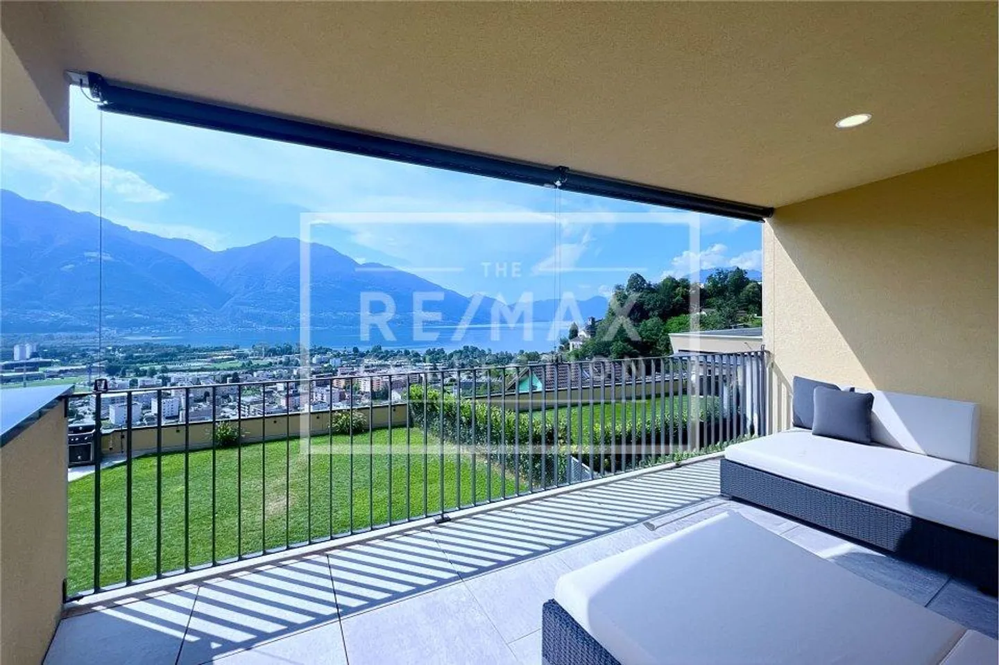 App. 4.5 locali e 2 posteggi incl. - Foto 1 di 13