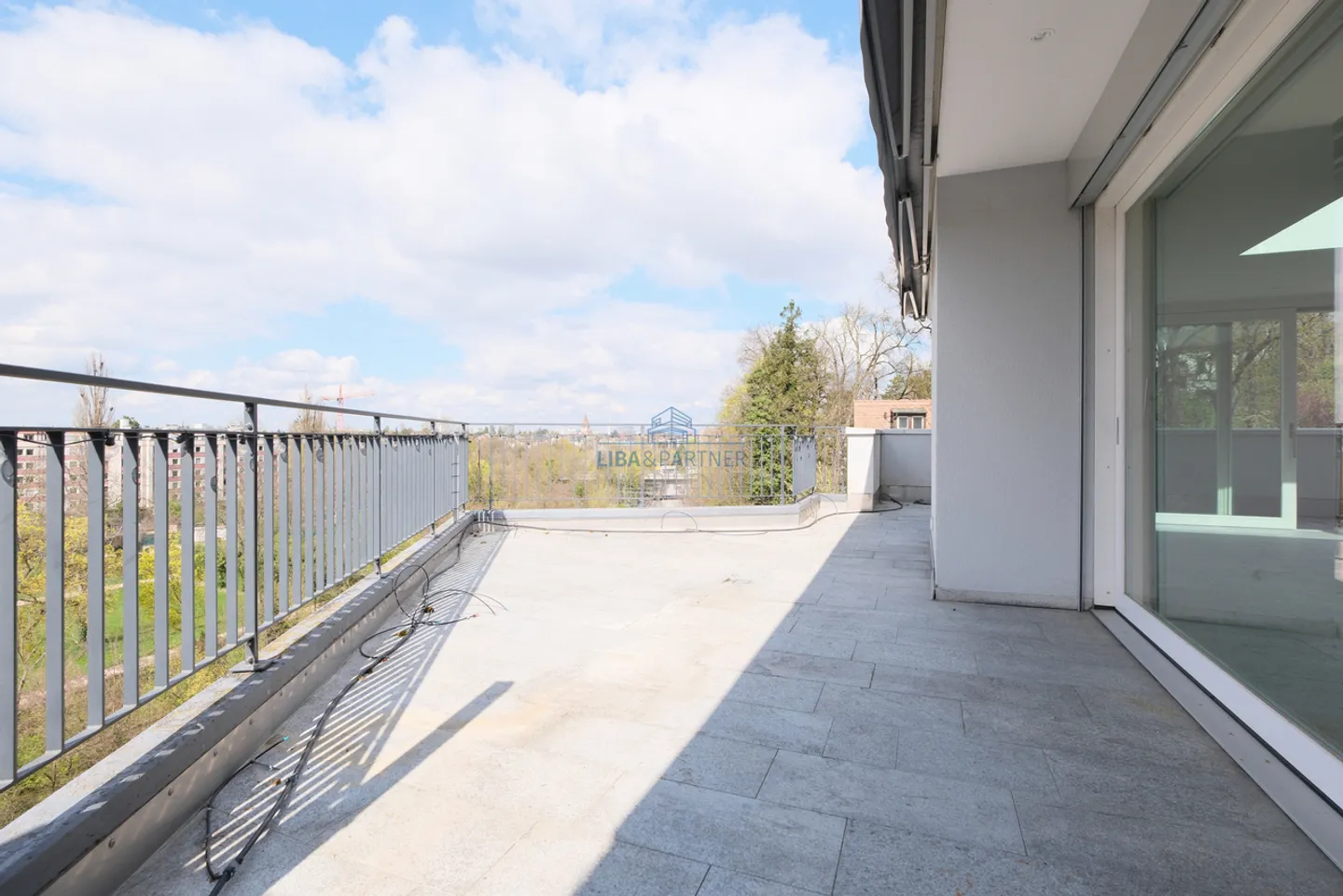 Penthouse Maisonette with Unobstructed Views over Binningen & Basel - Photo 6 of 14