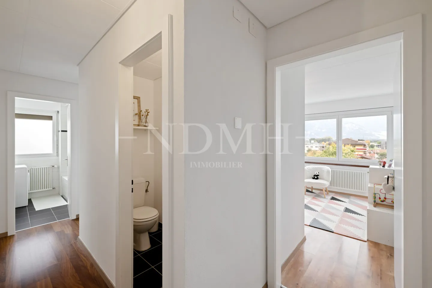 Appartamento in vendita - Foto 7 di 13