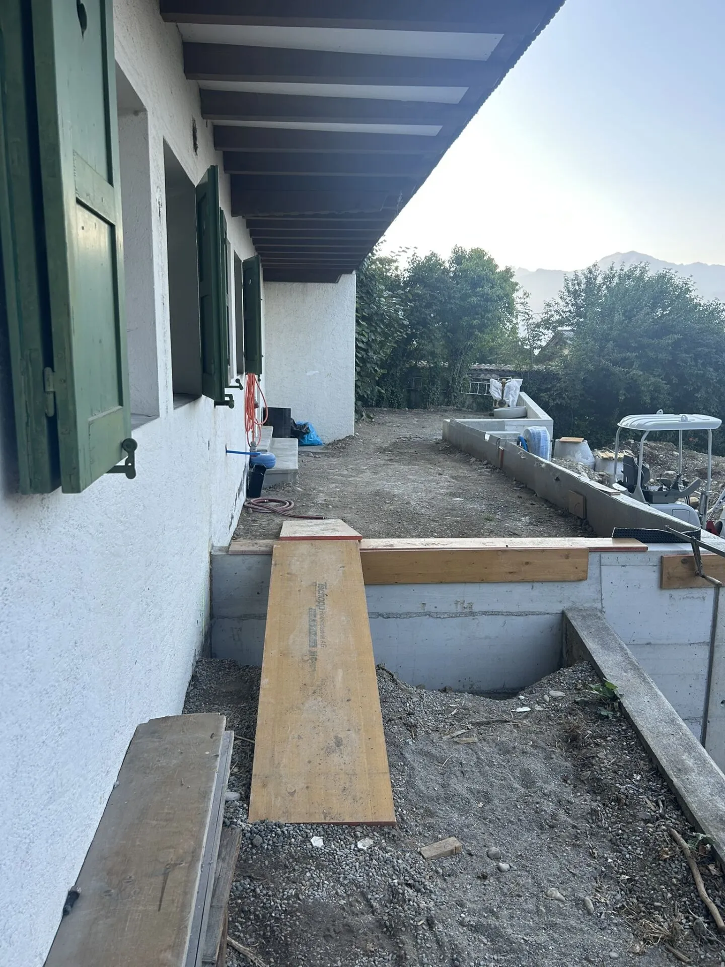 Première occupation après rénovation - Appartement de 4,5 pièces au sous-sol - Photo 13 sur 15