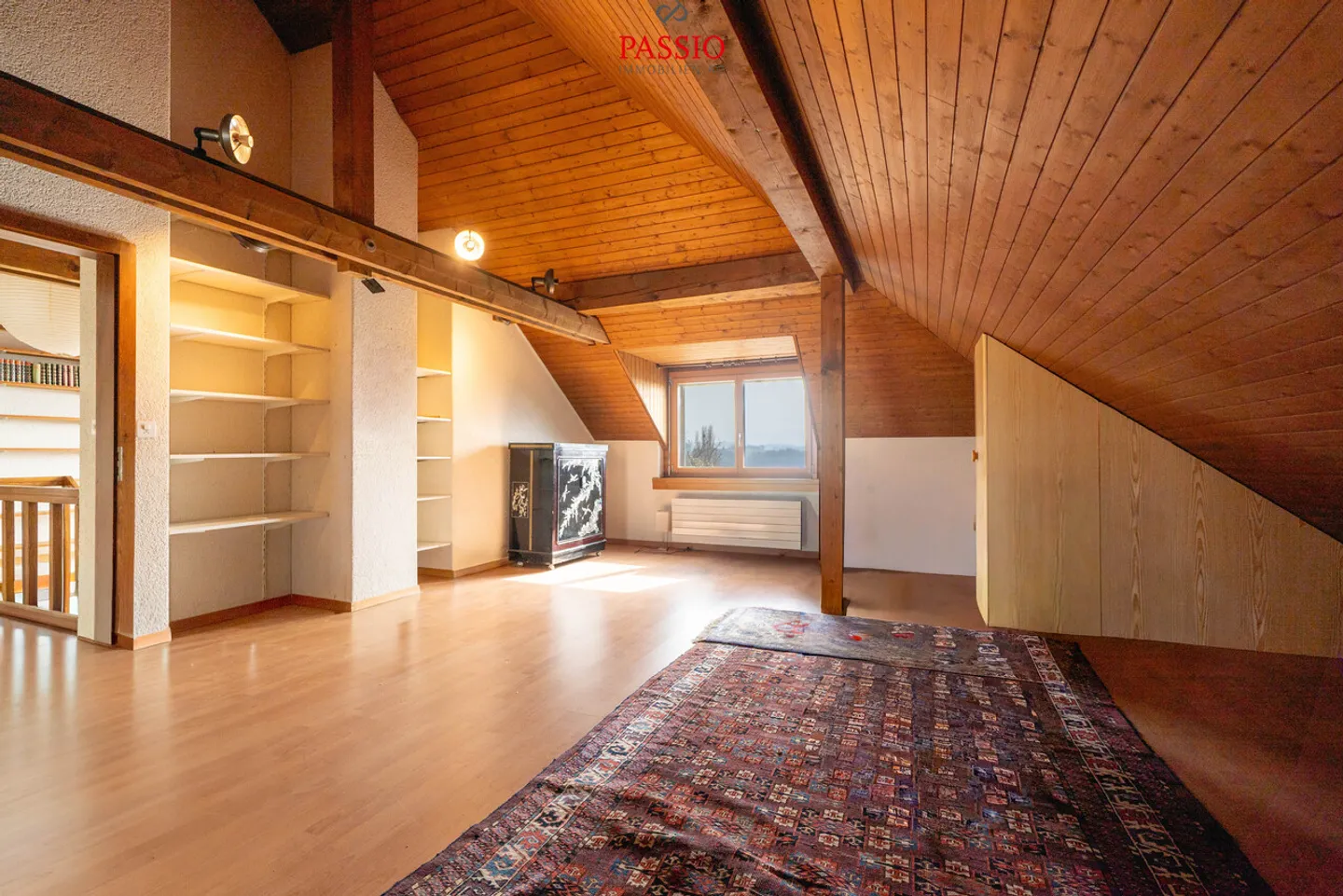 Ampia casa unifamiliare di 5,5 stanze con piscina e vista sulle montagne - Foto 24 di 39