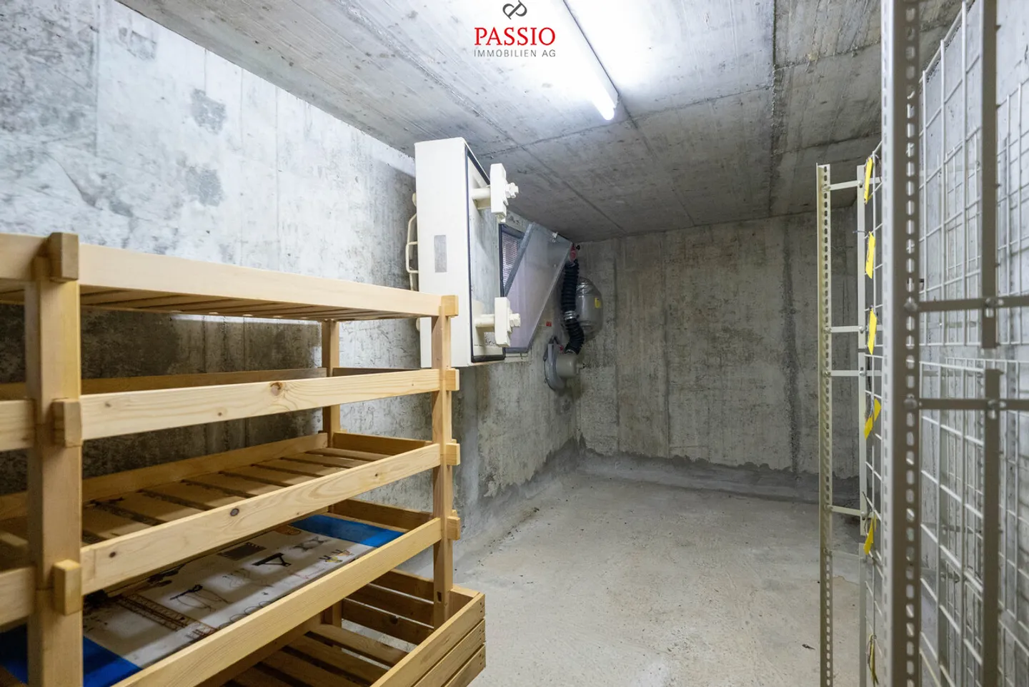 Ampia casa unifamiliare di 5,5 stanze con piscina e vista sulle montagne - Foto 30 di 39