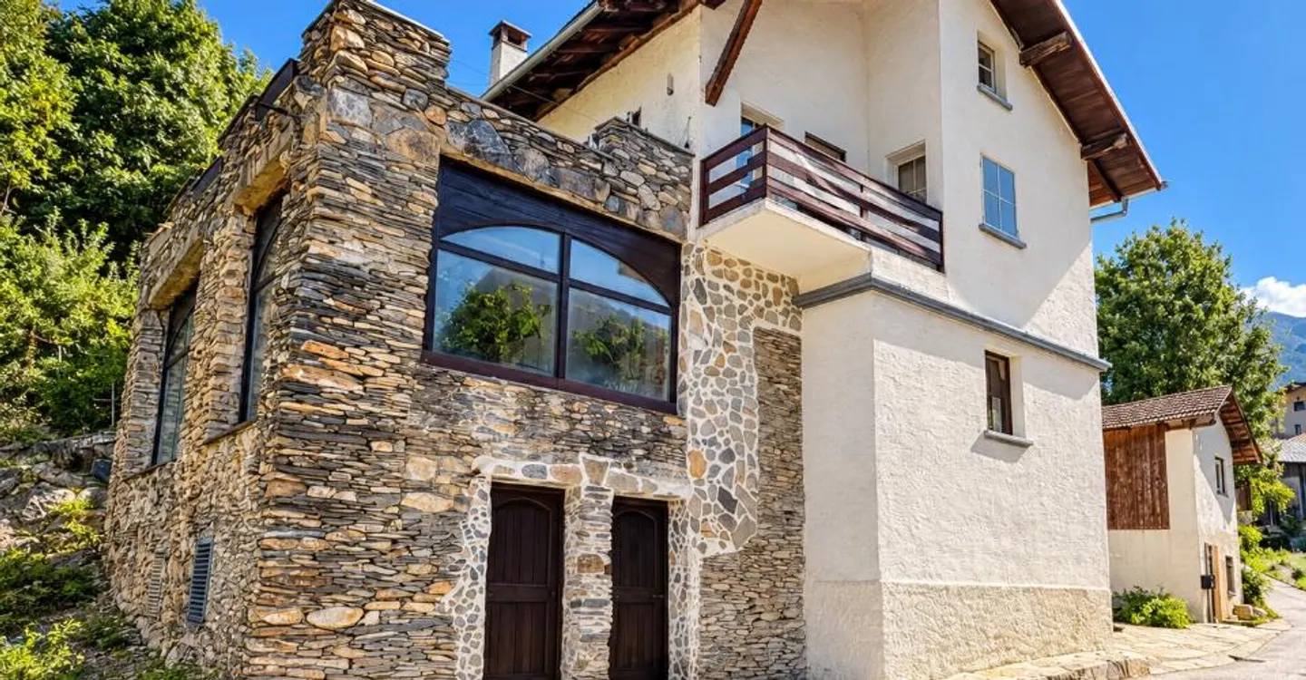 Atypical Character House in Savièse: Volumes, Authenticity, and Potential - Photo 1 of 13
