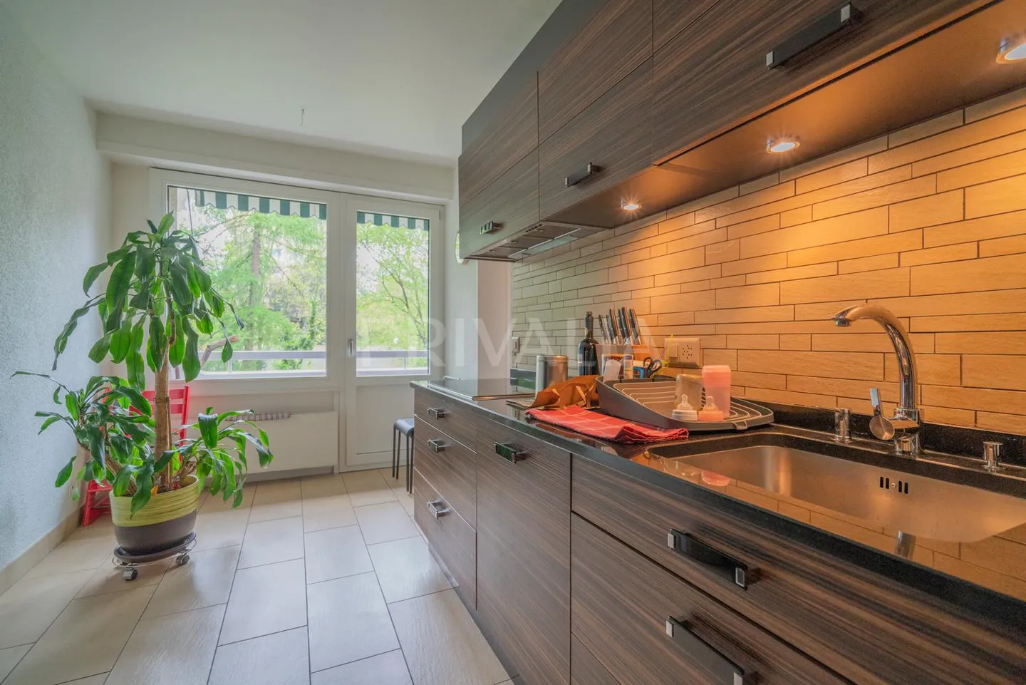 Appartement 7 pièces - Photo 4 sur 11