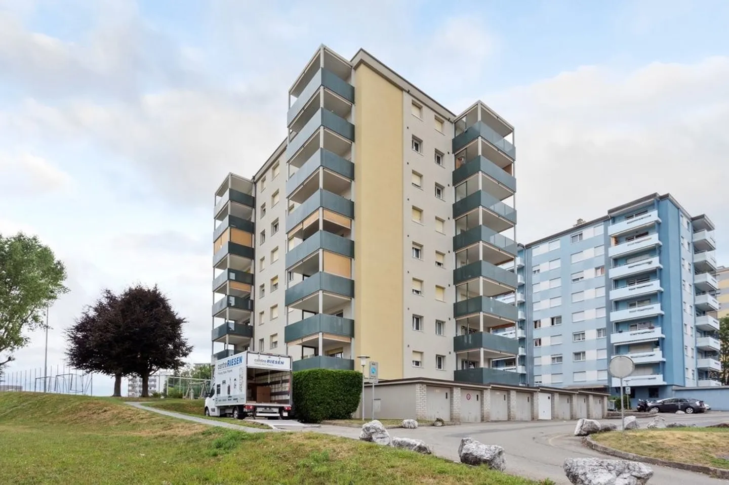 In affitto senza deposito - Appartamento con vista - Foto 1 di 7