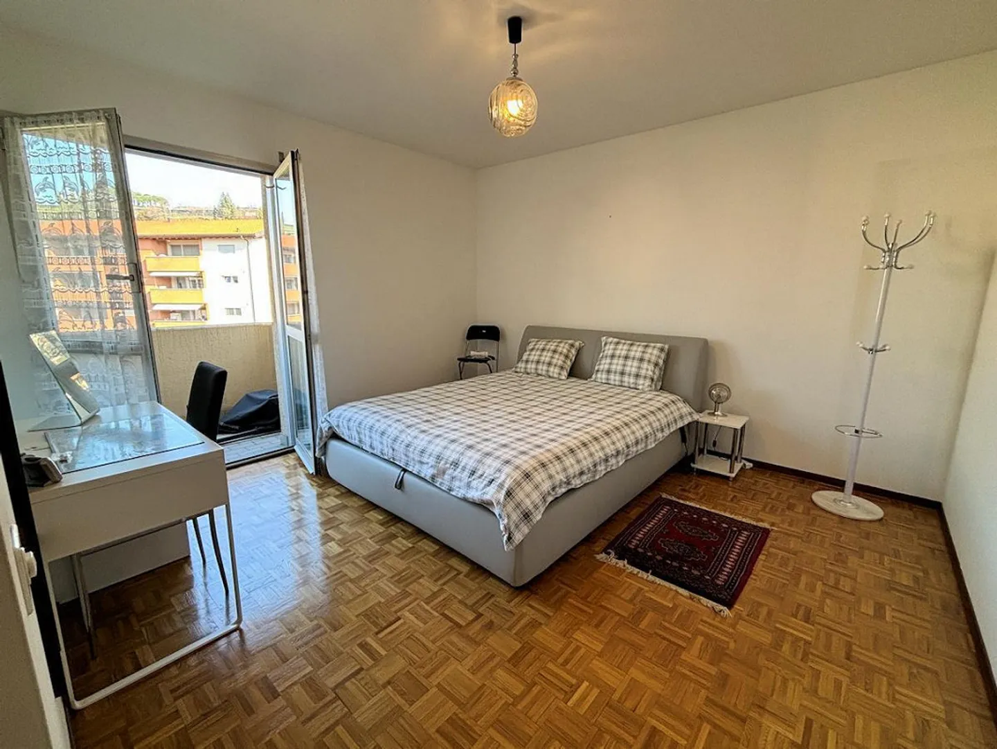 Ampio 3.5 locali con giardino condominiale ed in posizione str - Foto 8 di 14