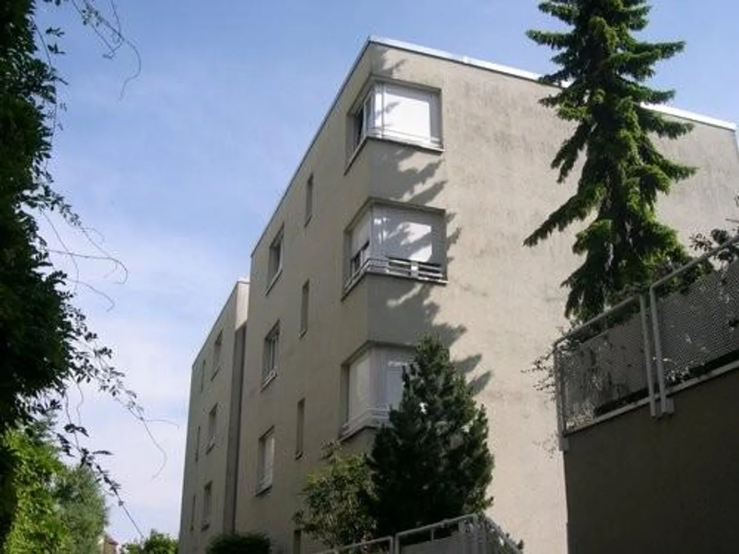 Parkplatz zu vermieten in der Nähe von La Sallaz - Foto 1 von 4