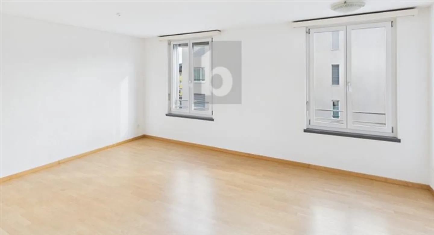 Invitante, inondato di luce con vista giardino - Foto 1 di 6