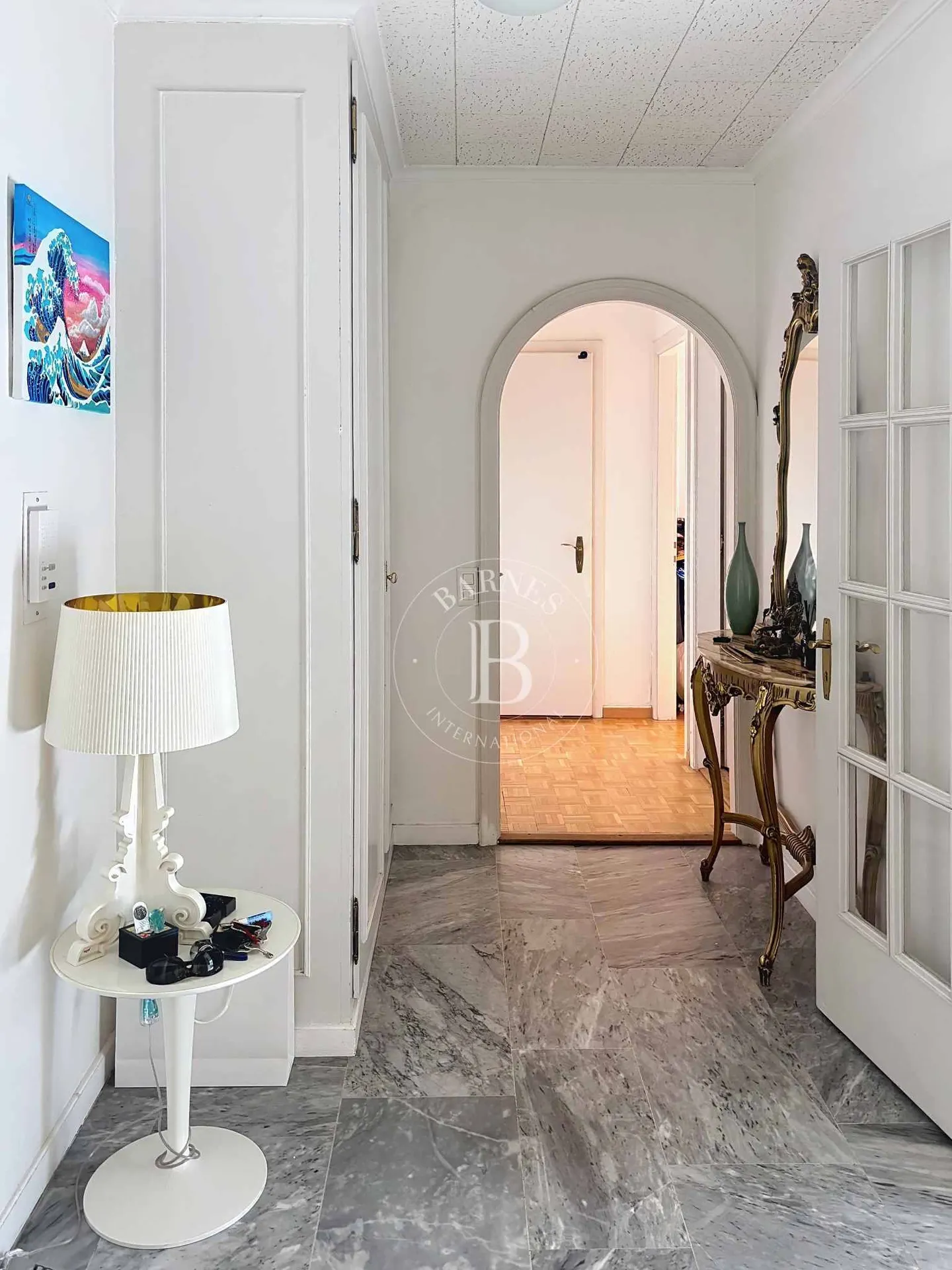 Schöne 4-Zimmer-Wohnung in hoher Etage im Herzen von Champel - Foto 5 von 10