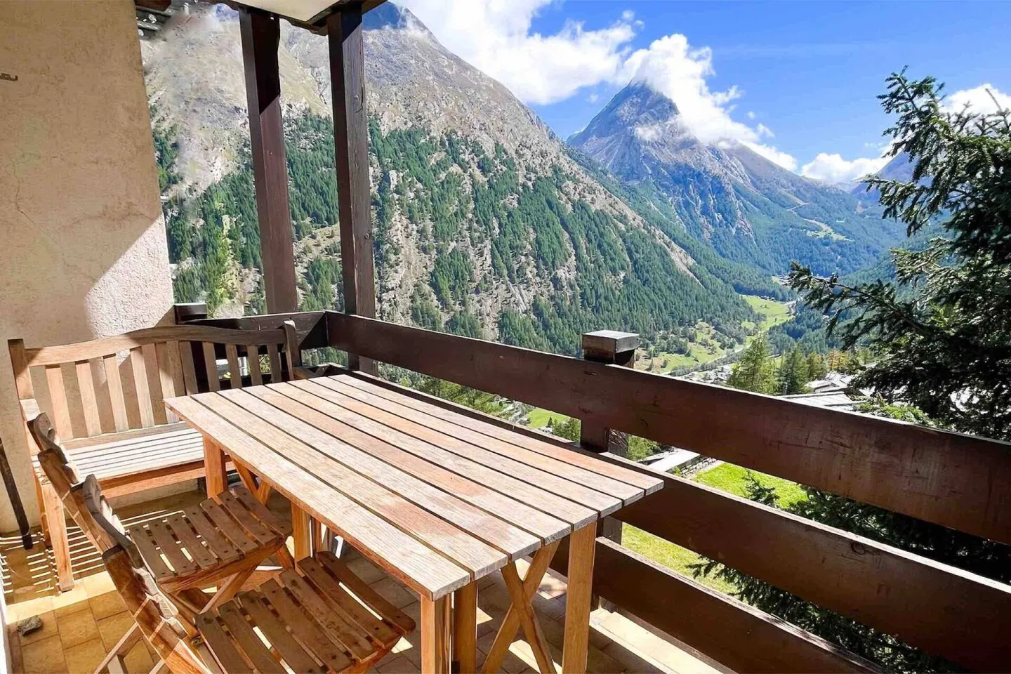 Ampio appartamento di 3,5 stanze nella casa Längfluh. - Foto 5 di 20