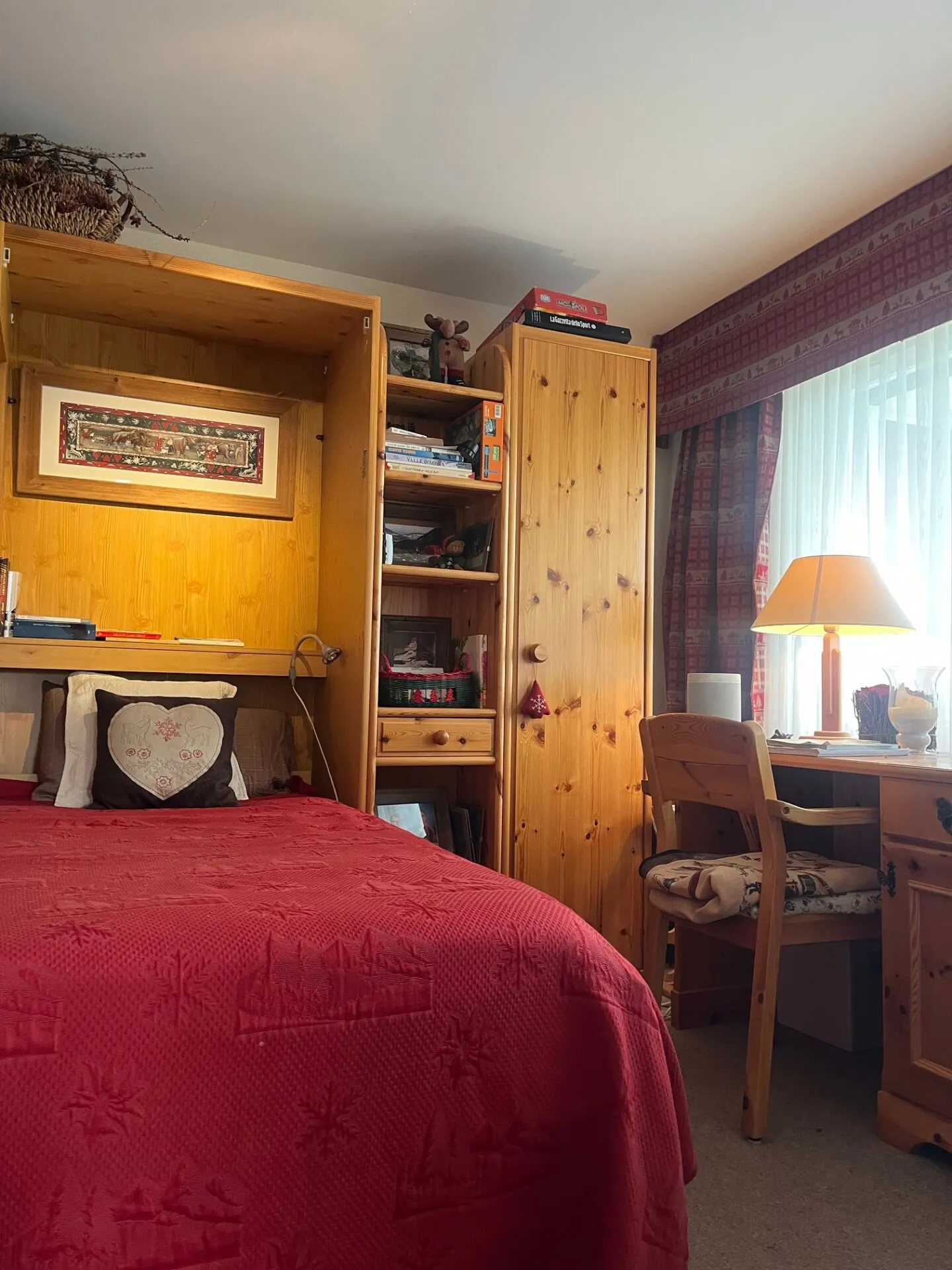Ampio appartamento di 3,5 stanze nella casa Längfluh. - Foto 13 di 20