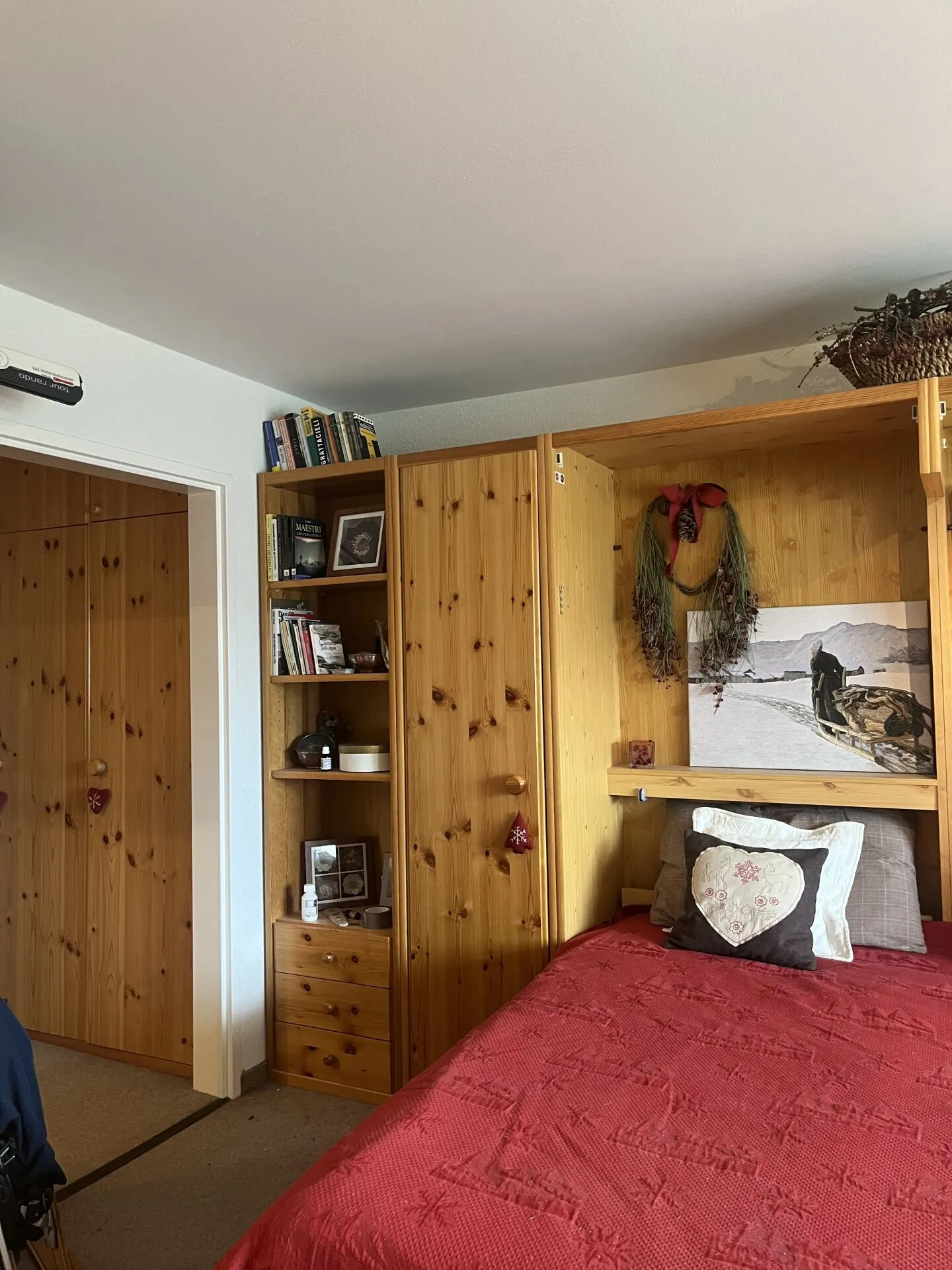 Ampio appartamento di 3,5 stanze nella casa Längfluh. - Foto 14 di 20