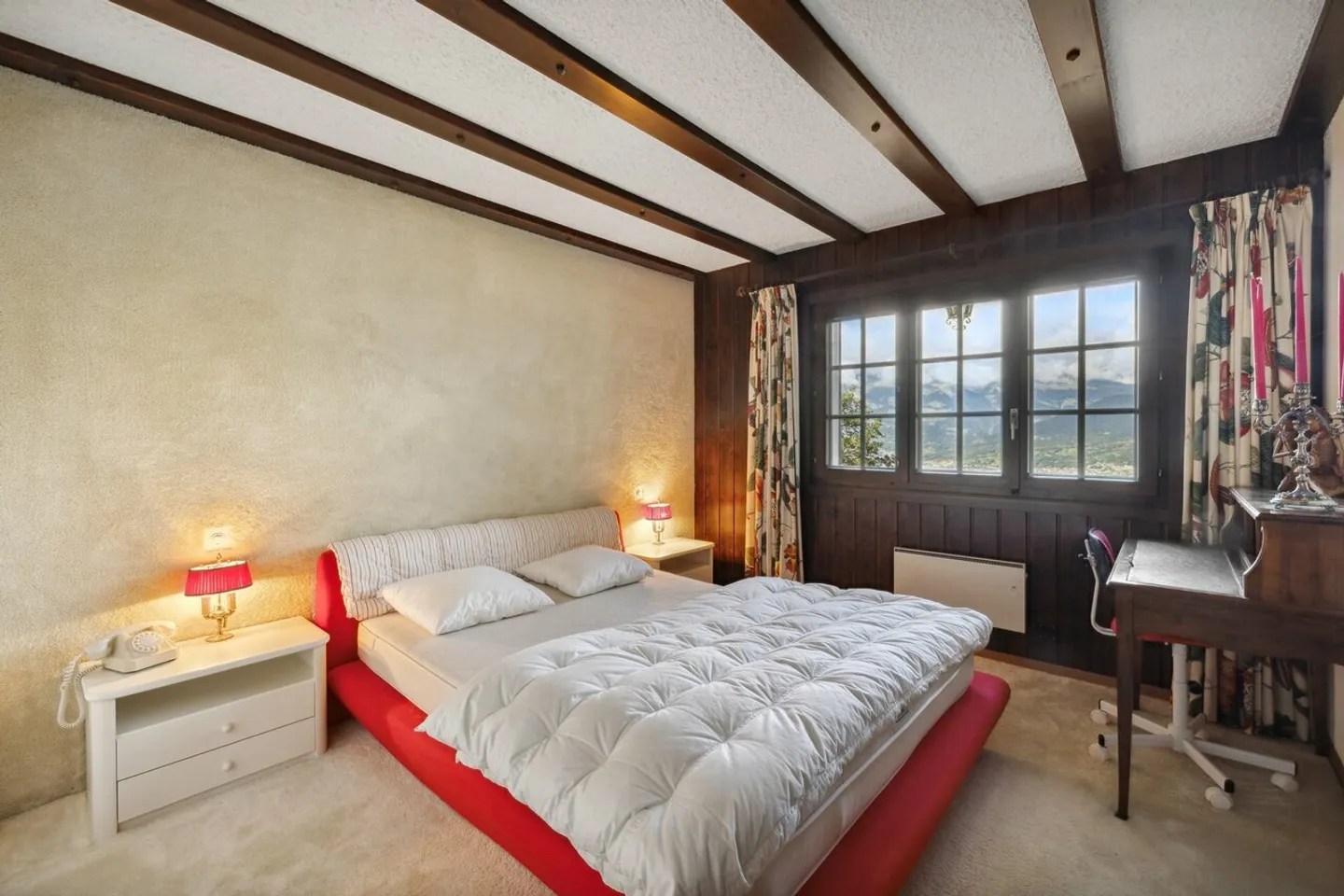 Extraordinary Chalet with Panoramic View - Photo 12 of 19