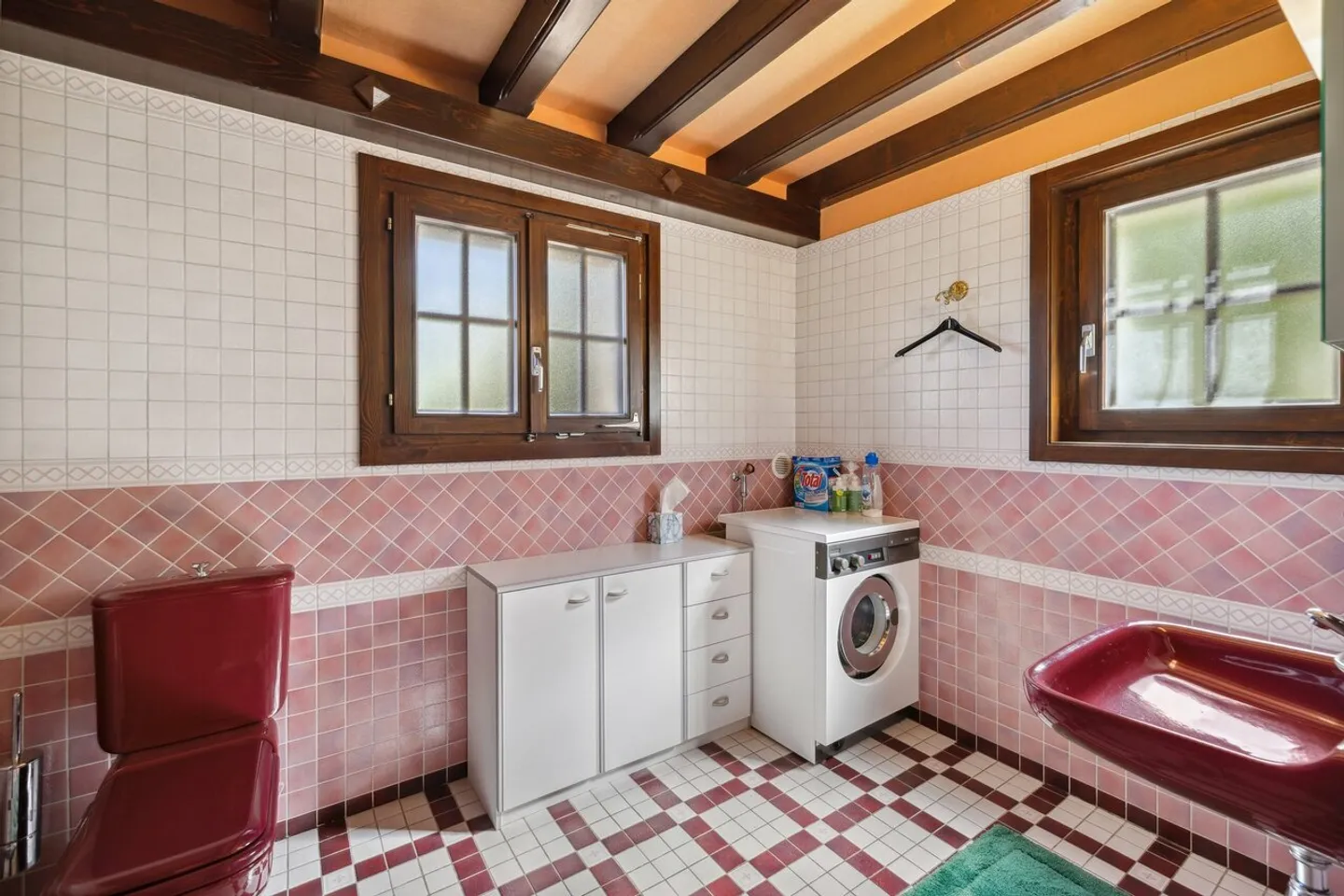 Extraordinary Chalet with Panoramic View - Photo 18 of 19