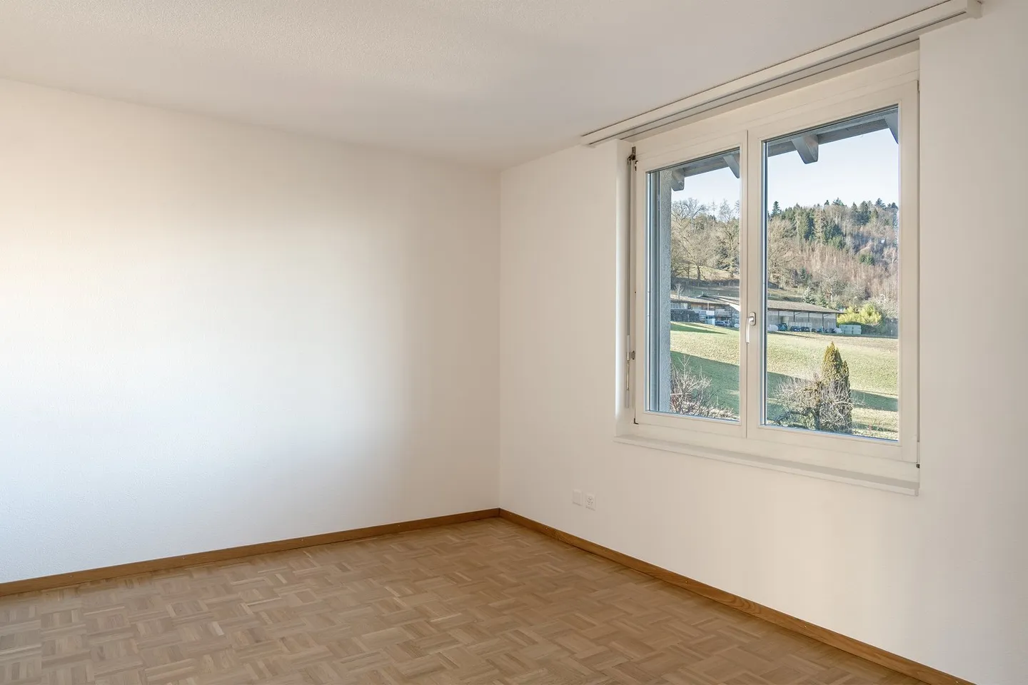 Attractive multi-family house with 6 apartments in Schüpfen - Photo 12 of 21