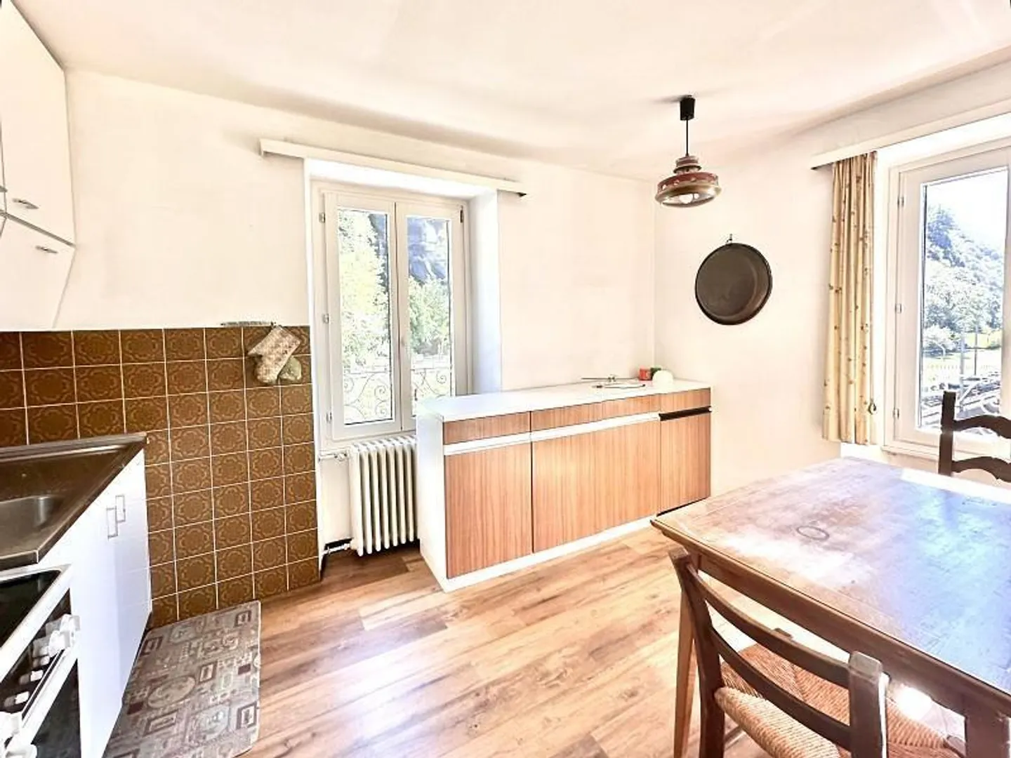3-family house with large garden - Photo 7 of 28