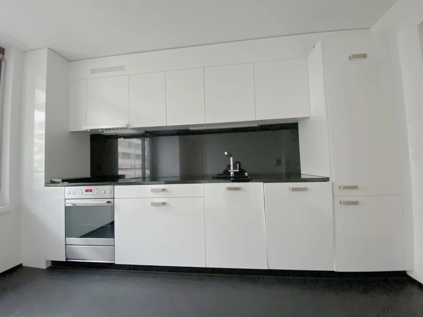 Votre nouveau chez-vous ? Vous vous y sentirez certainement bien - Photo 3 sur 5