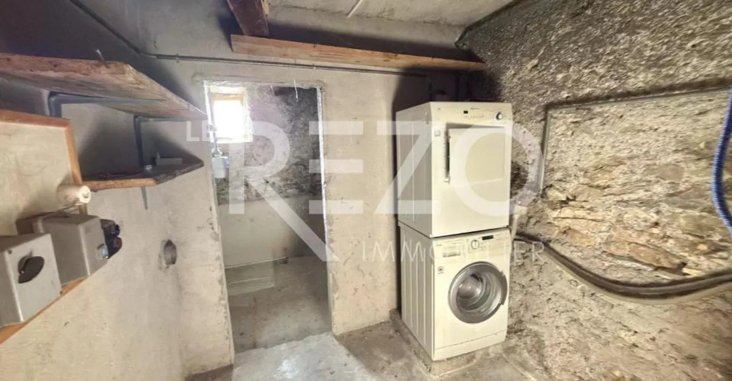 4.5 Room Apartment in a Listed House - (1978) LENS - Photo 11 of 11