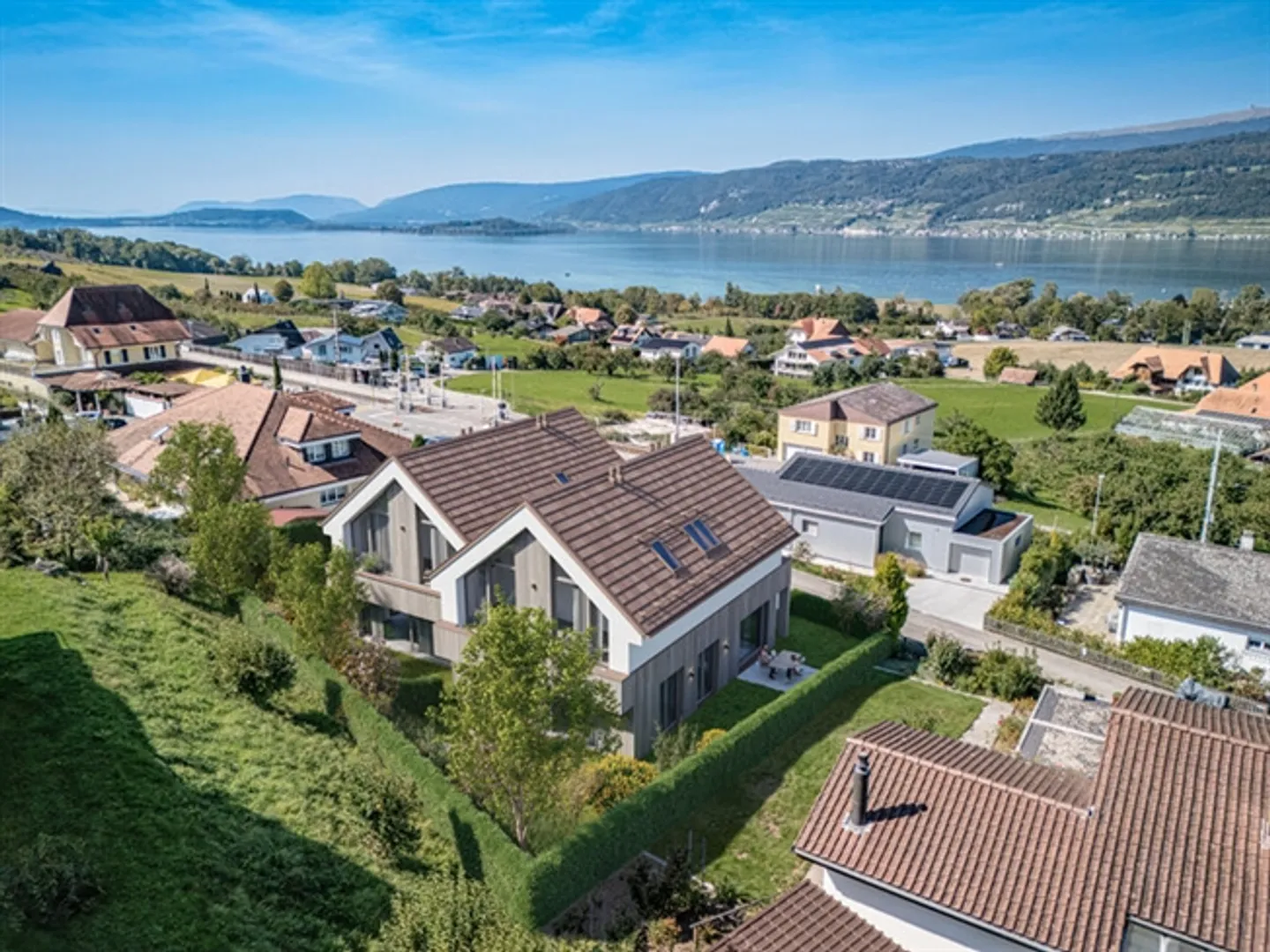 «729 M² FEINSTES BAULAND MIT SEESICHT» - Foto 2 von 8