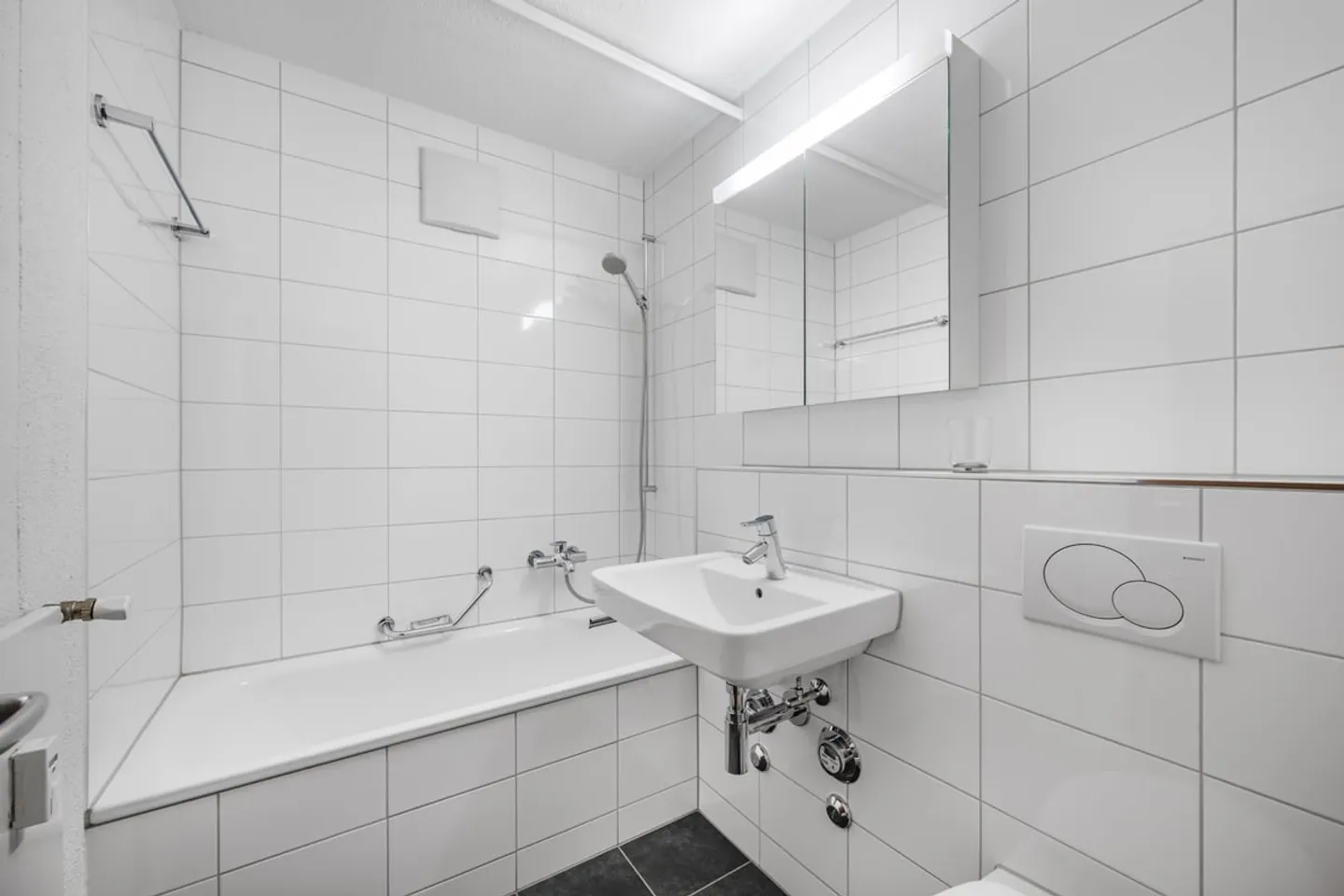 Modern 3.5-room apartment - Photo 11 of 12