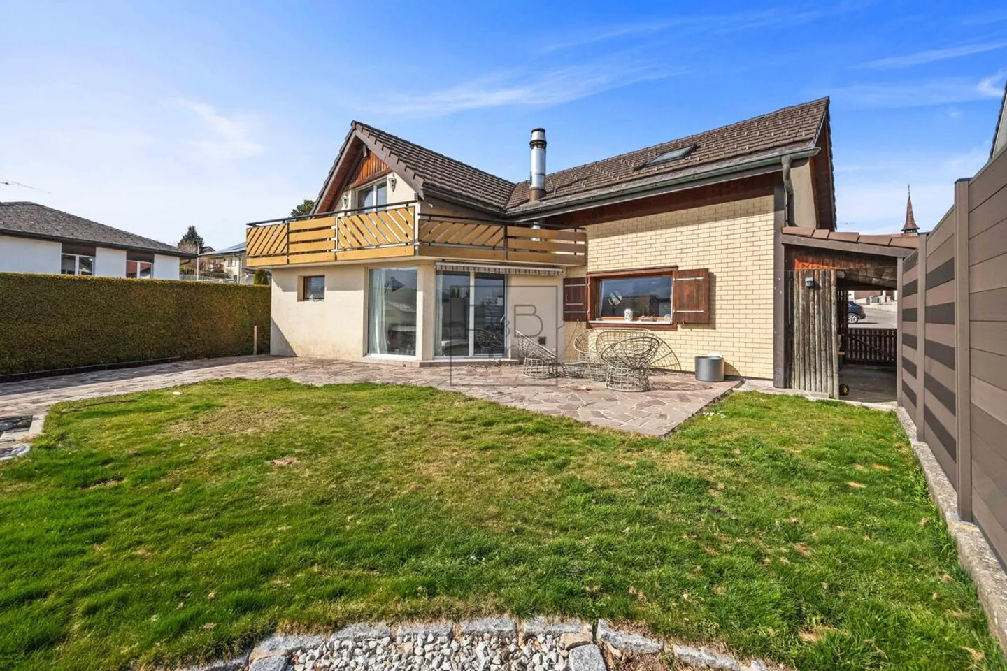 Beautiful detached house located in Vaulruz - Photo 1 of 10