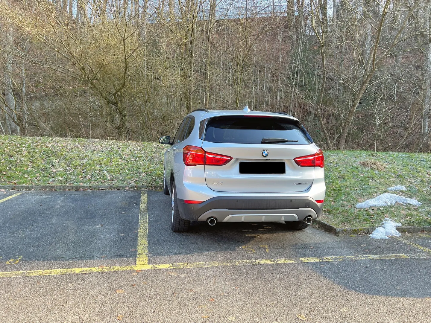 Outdoor parking in the Fischermätteli district - Photo 1 of 1