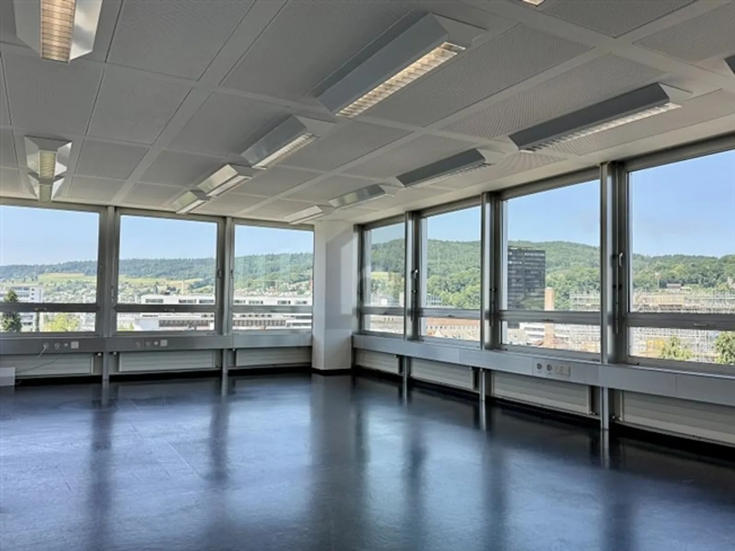 Büro mit Panoramablick - Foto 2 von 5