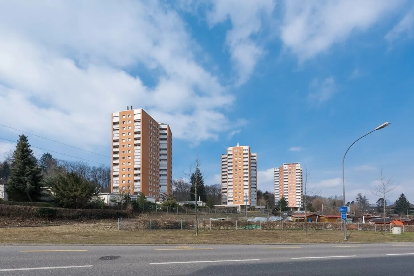 Commencez votre propre bonheur dans un foyer - Photo 1 sur 6