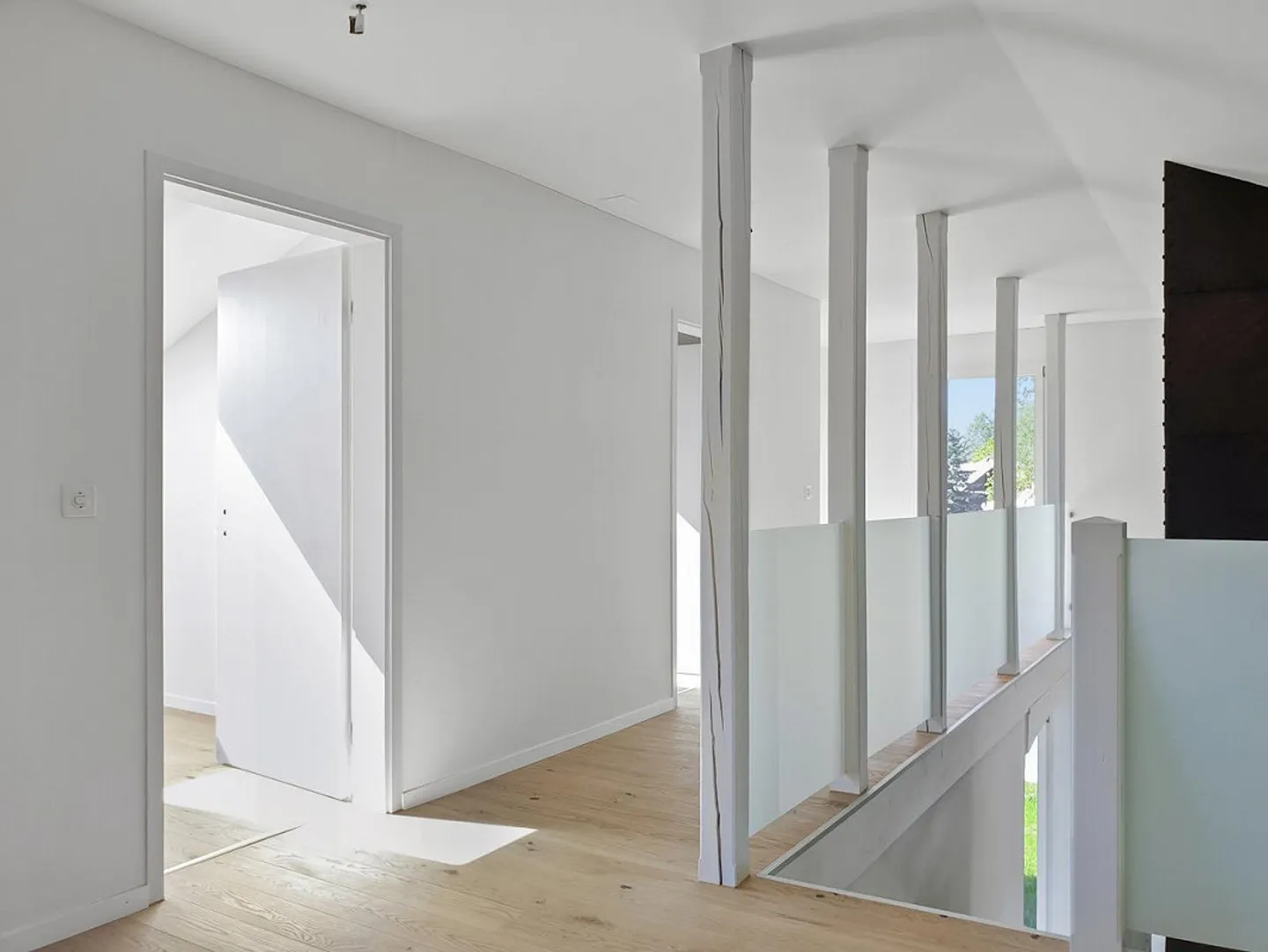 Charmantes Einfamilienhaus mit Pool - Foto 6 von 9
