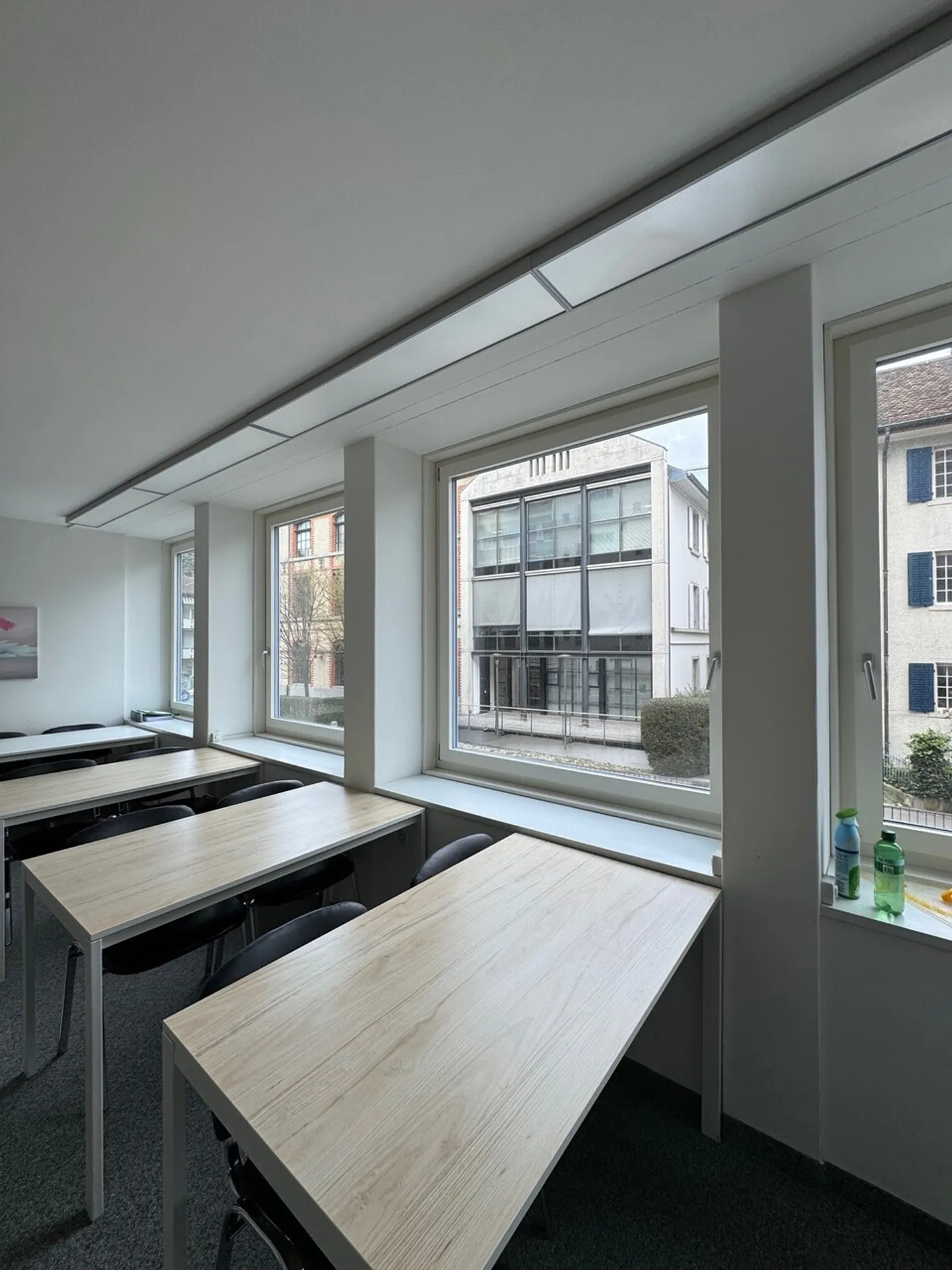 Espaces de bureau également disponibles à la location individuelle - Photo 2 sur 6