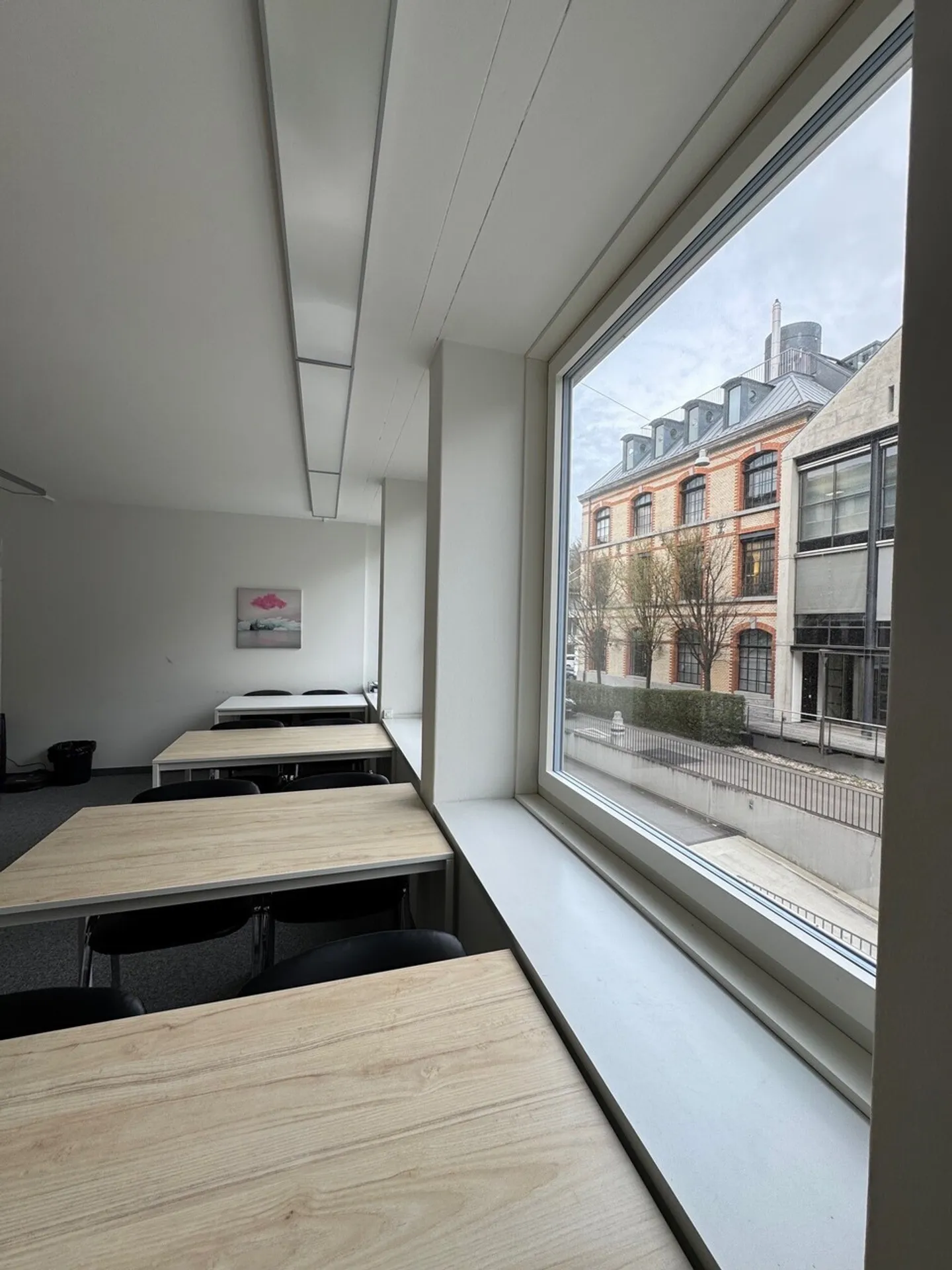 Espaces de bureau également disponibles à la location individuelle - Photo 3 sur 6