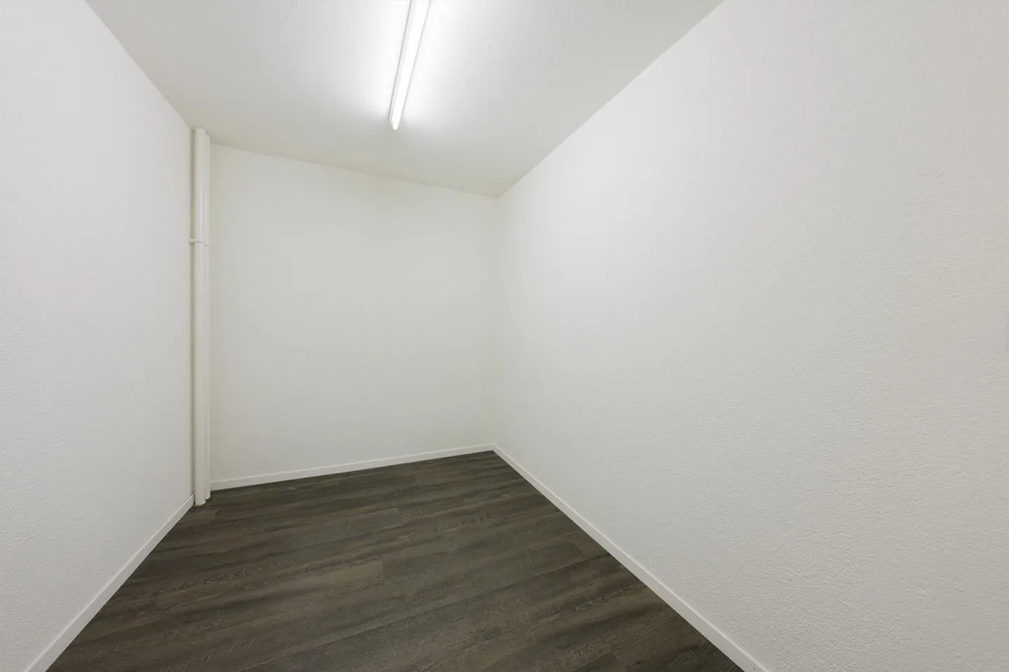 Your new office in the Neustadt district! - Photo 5 of 7