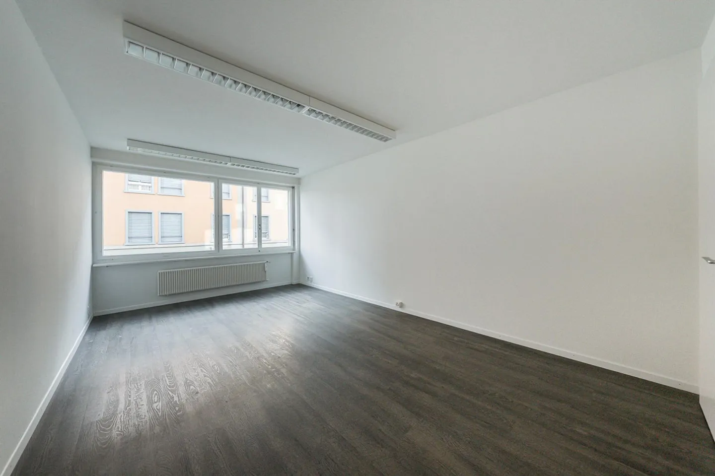 Your new office in the Neustadt district! - Photo 3 of 7