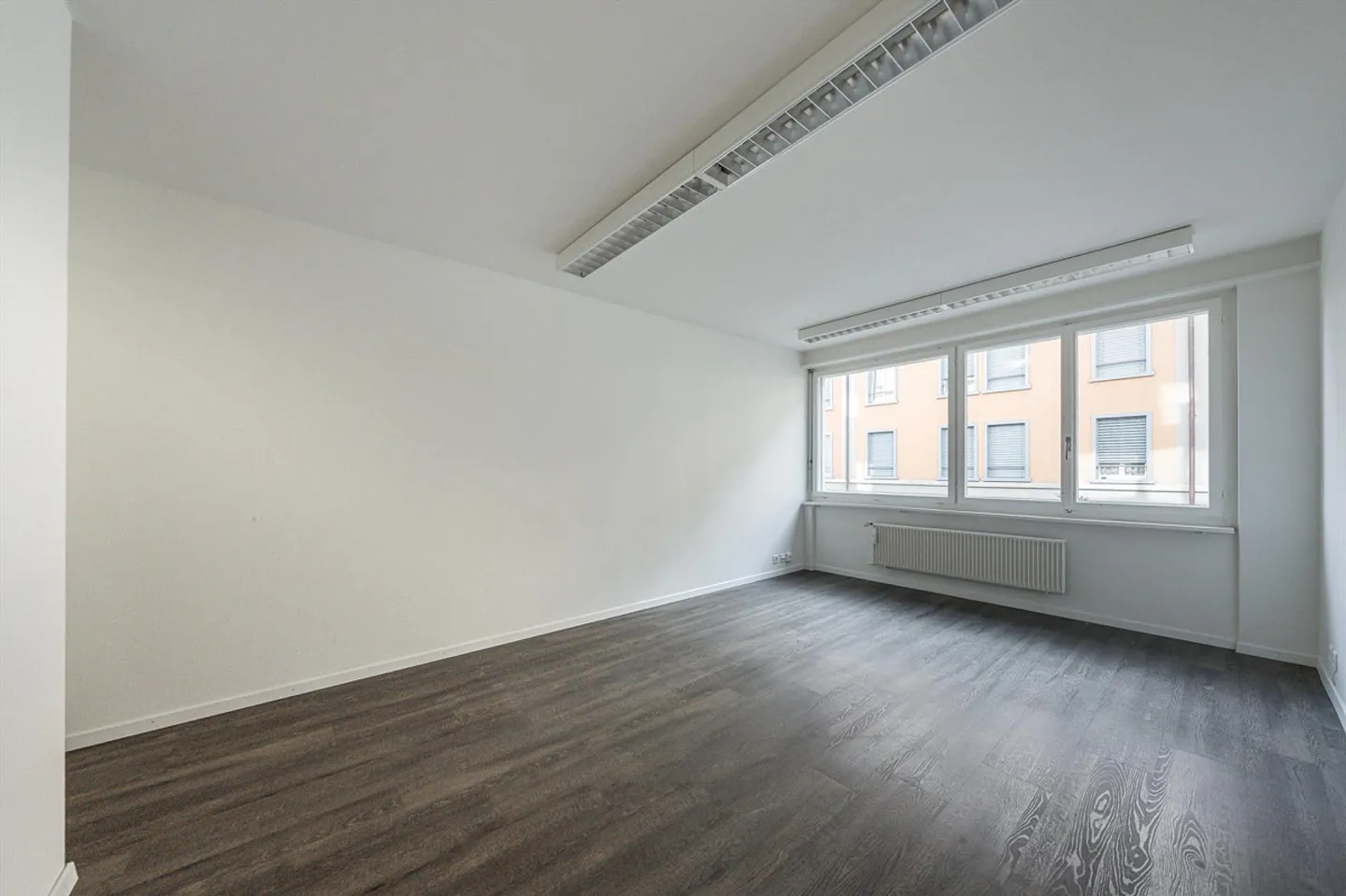 Your new office in the Neustadt district! - Photo 4 of 7