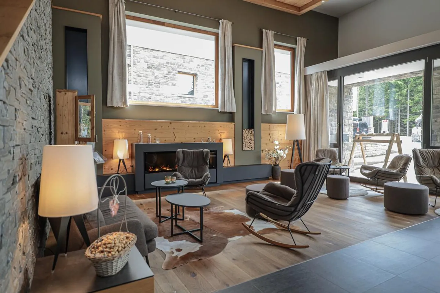 Now for Sale: The Exclusive Apartments of the PRIVÀ Alpine Lodge - Photo 2 of 6