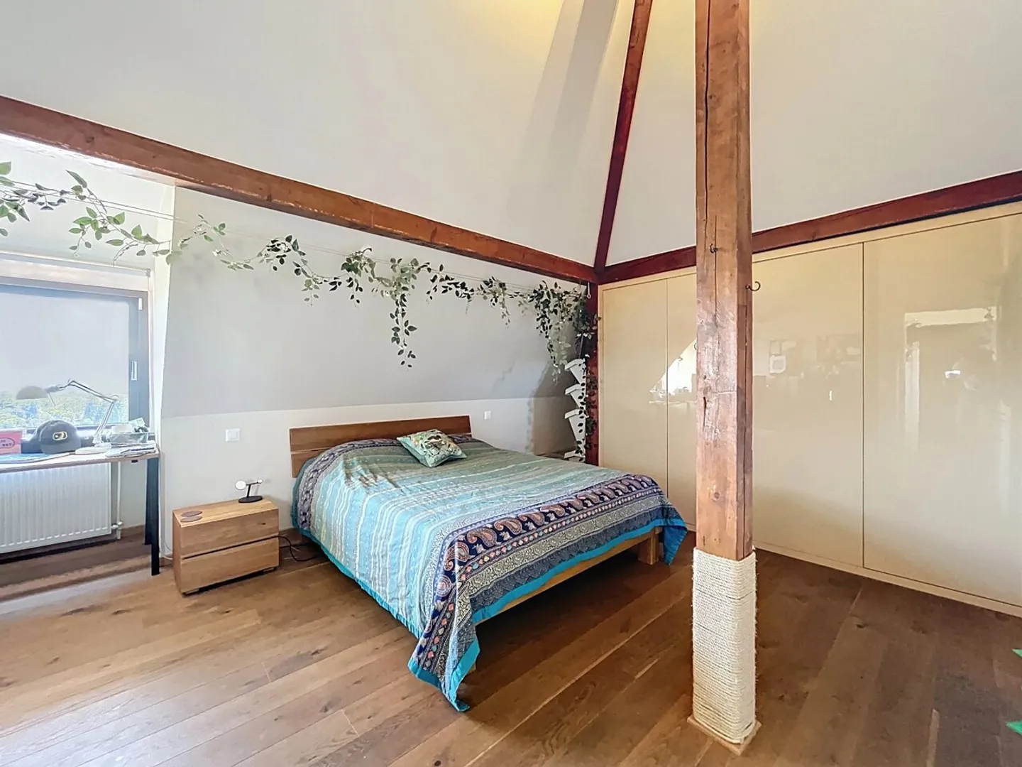 Wunderschöne Villa mit atemberaubendem Blick auf den See - Foto 10 von 13