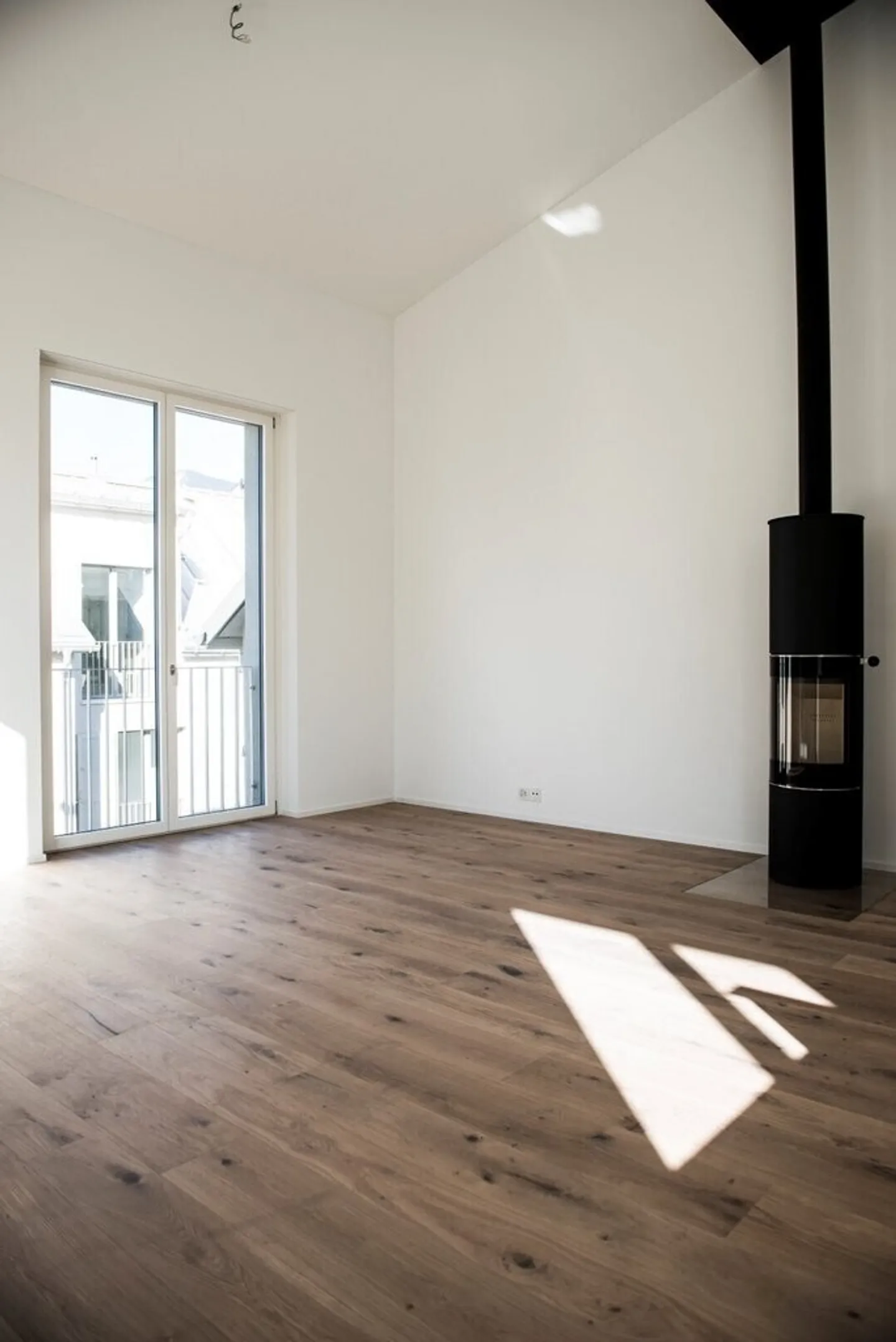 Appartamento moderno in una posizione tranquilla - Foto 3 di 11