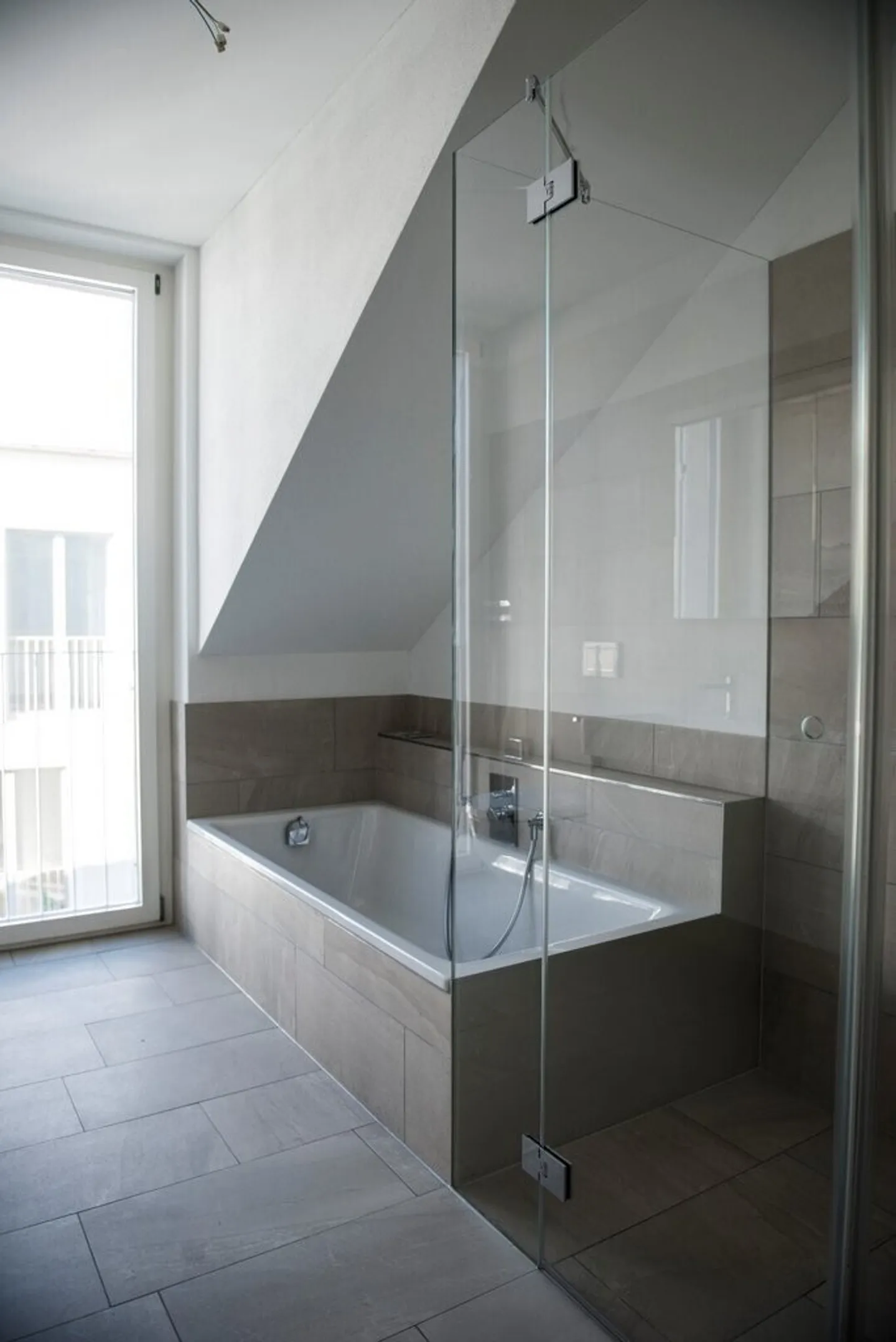 Appartamento moderno in una posizione tranquilla - Foto 8 di 11